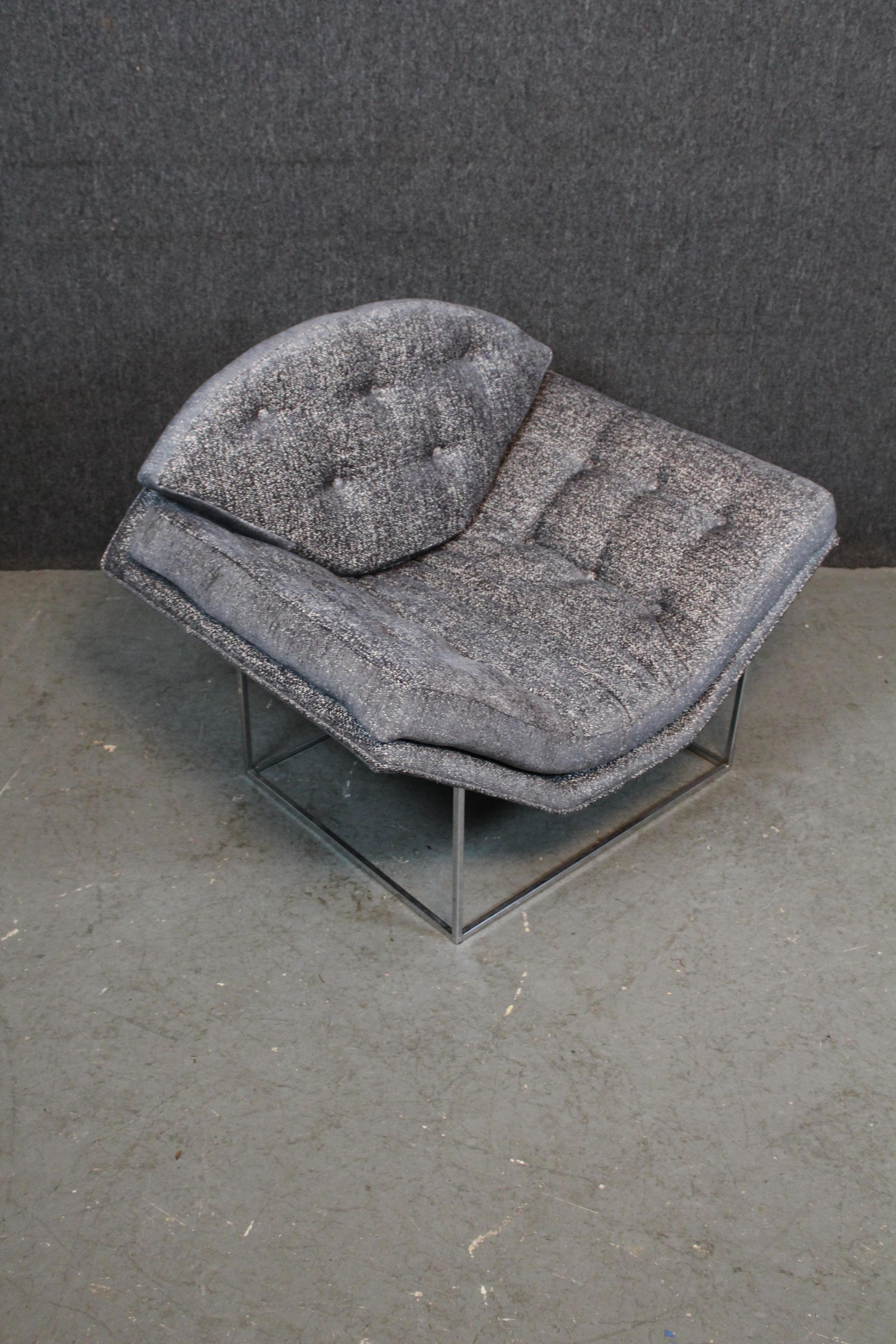 American Reupholstered Vintage Milo Baughman Thin Line Shell Chair For Sale