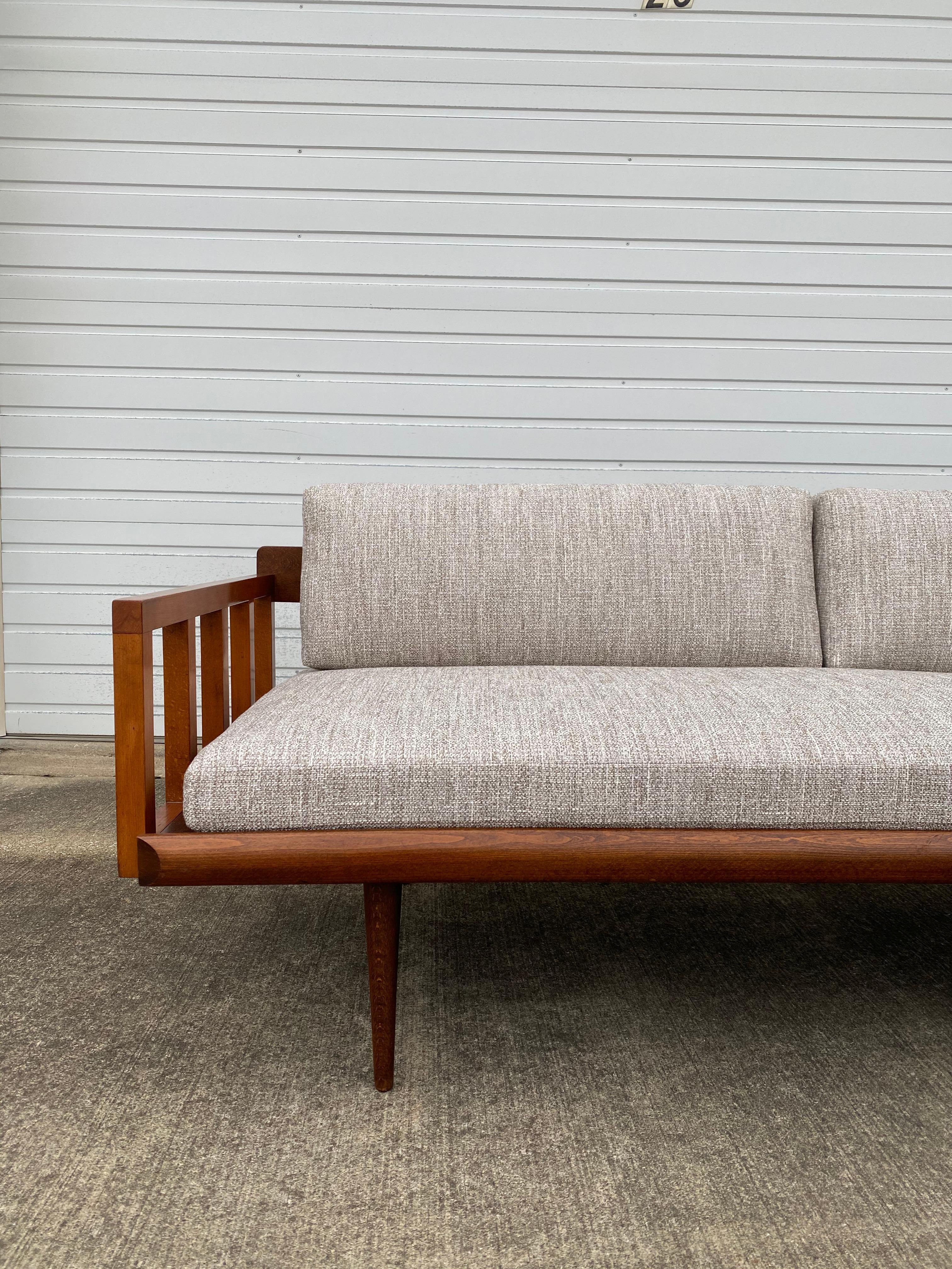 Reupholstered Yugoslavian Mid-century Modern Teak Daybed In Good Condition For Sale In Medina, OH