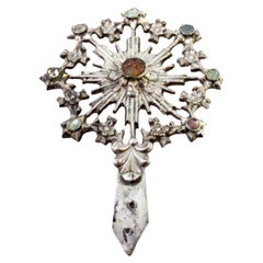 Revealed silver splendor with colored stones at the ends and center