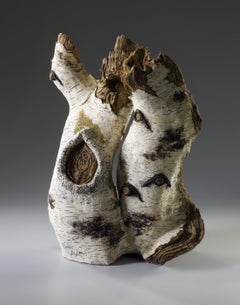 „Revealed“ – Steingut-Skulptur von Eric Serritella