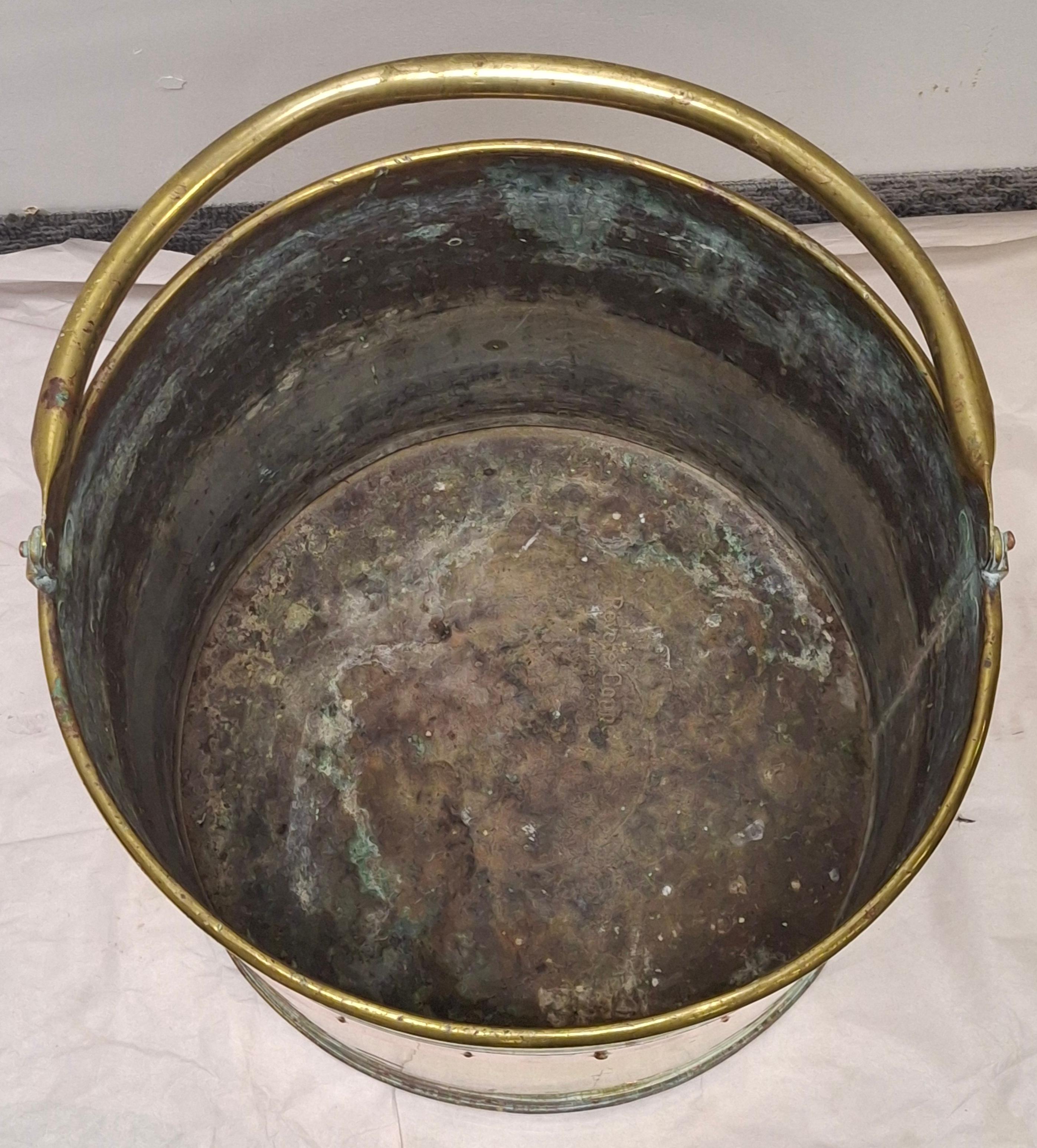 Revere Copper and Brass Inc. Poliertes Messing und Kupfer behandelt Kraftstoff Eimer (Metallarbeit) im Angebot
