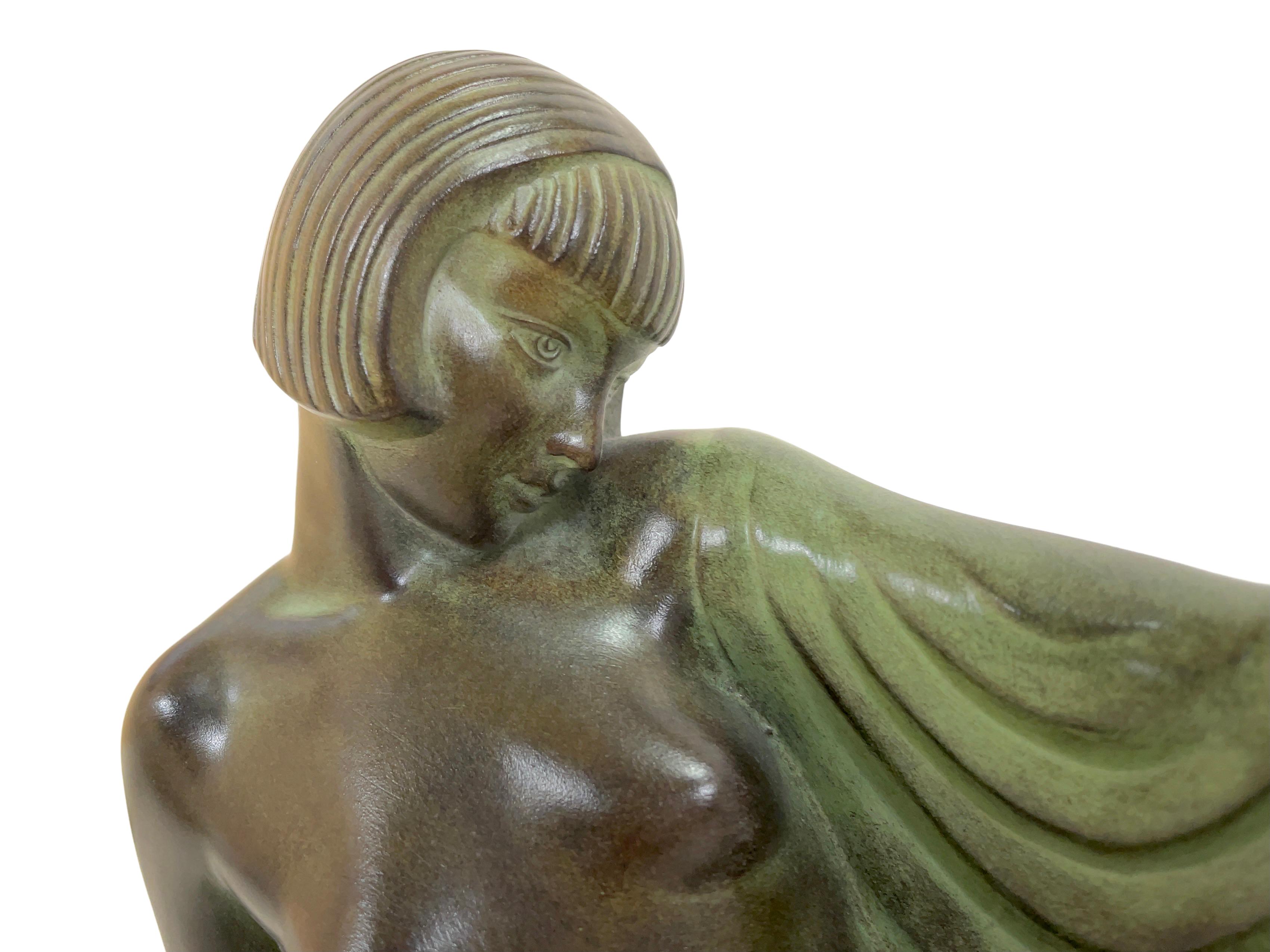 Reverie Sculpture Lamp in Art Deco Style by Raymonde Guerbe for Max Le Verrier In Excellent Condition For Sale In Ulm, DE