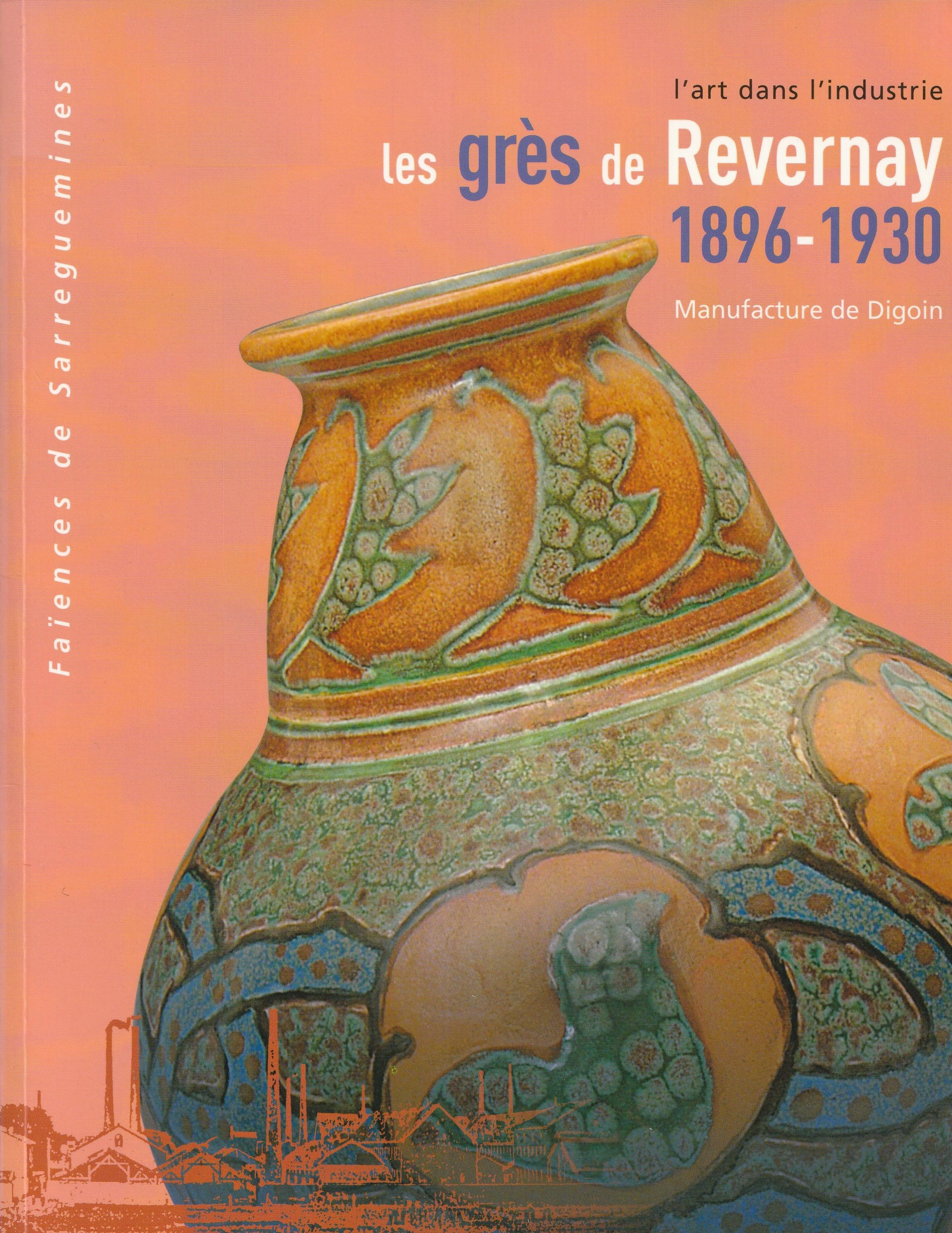 Revernay French Art Deco Pair of Ceramic Vases, Digoin Sarreguemines, circa 1925 For Sale 1