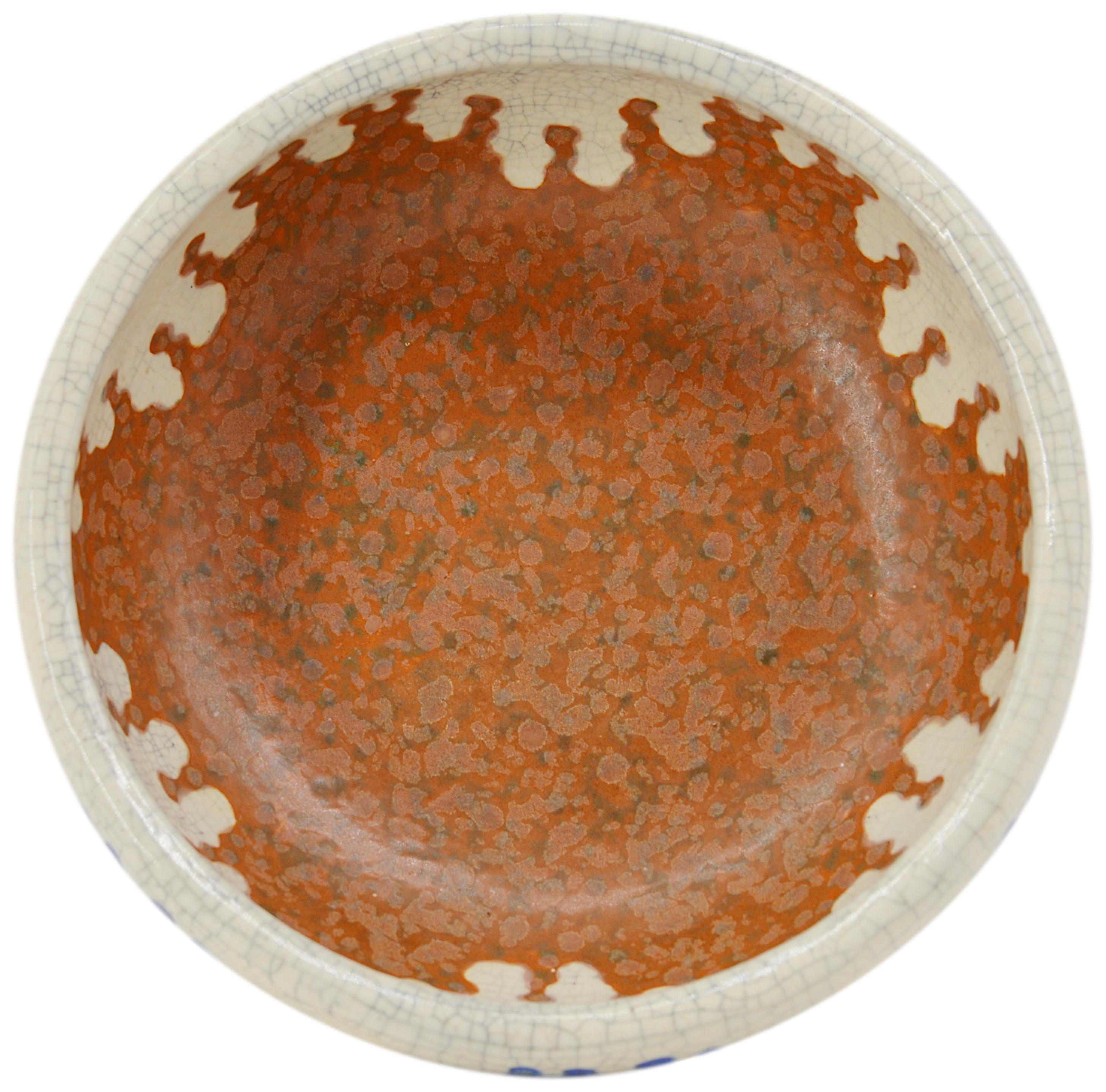 French Art Deco stoneware bowl on pedestal by REVERNAY (Digoin), France, 1920s. Height : 12.5cm - 5 inches, Diameter : 21.2cm - 8.3 inches. Marked 