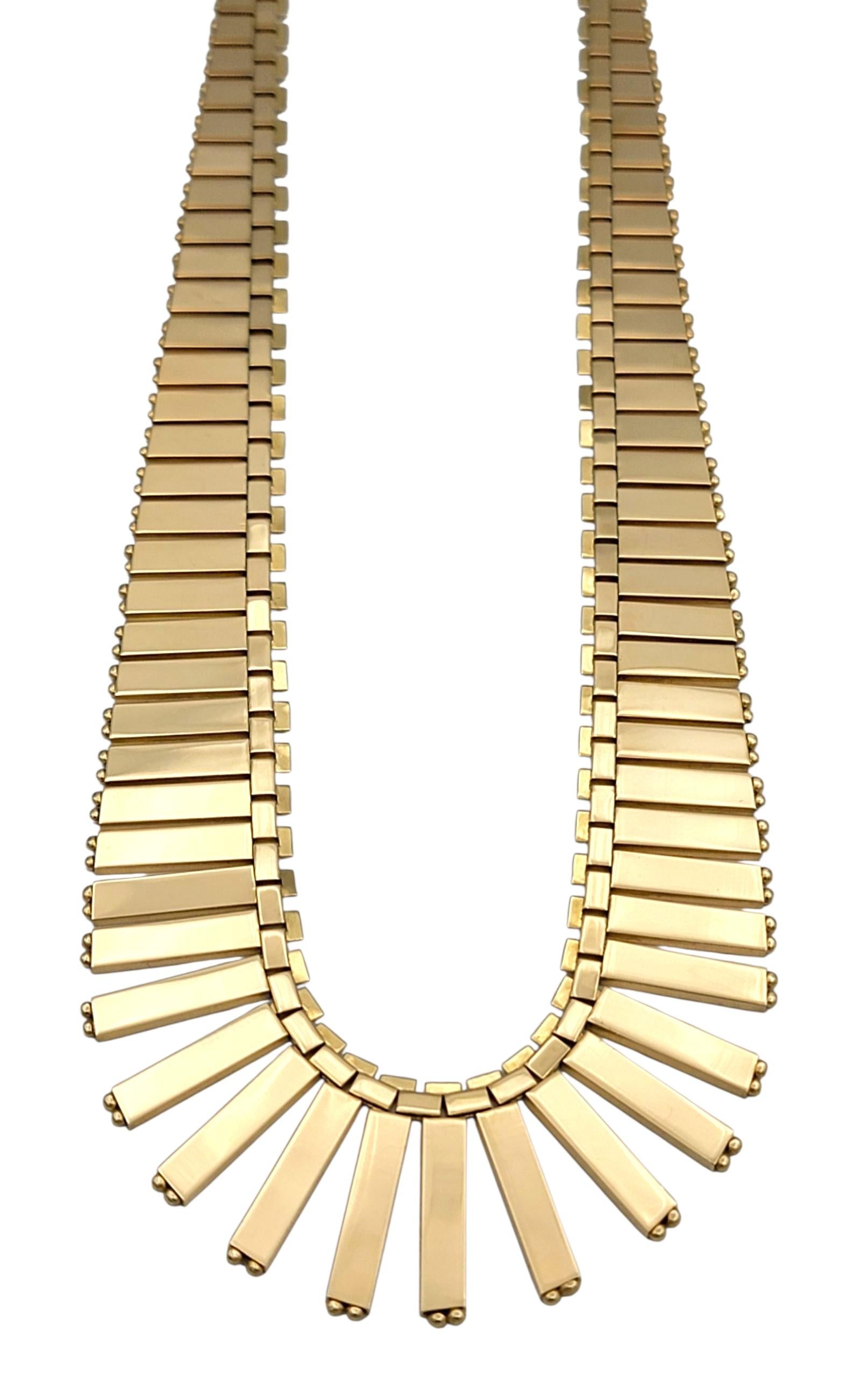 Contemporary Reversable Graduated Link Bib Style Necklace in Polished 18 Karat Yellow Gold For Sale