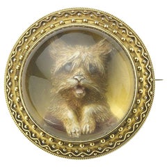 Reverse Crystal Dog Brooch