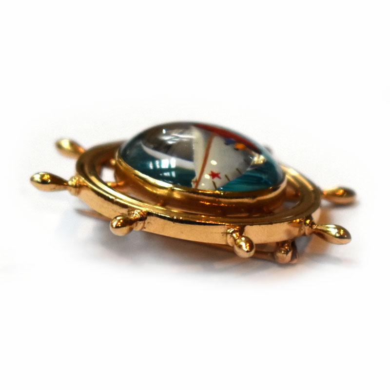 Reverse Crystal Yacht Ship's Wheel Brooch, circa 1970 In Good Condition In London, GB