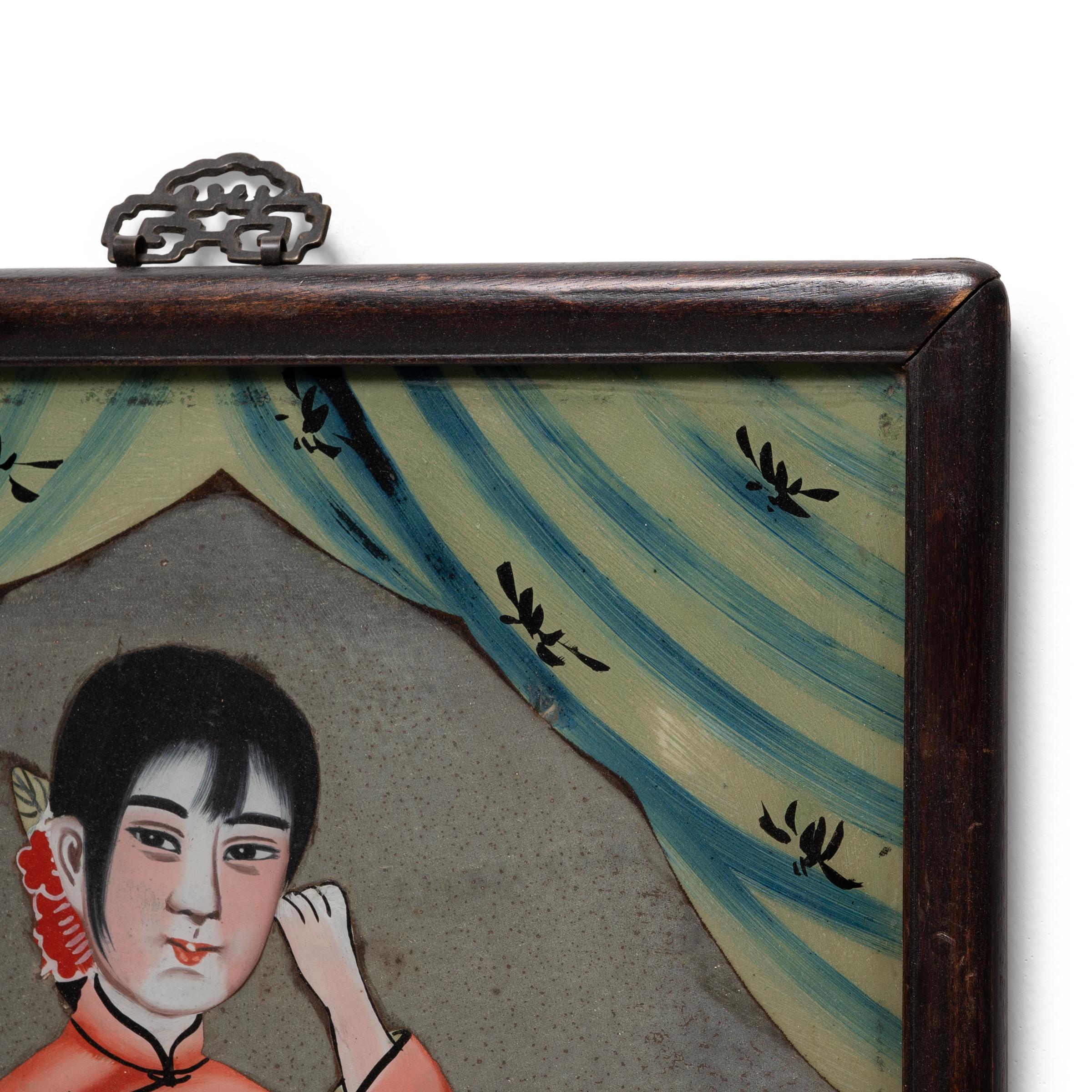Chinese Reverse Glass Painting of a Young Woman, c. 1900 In Good Condition For Sale In Chicago, IL