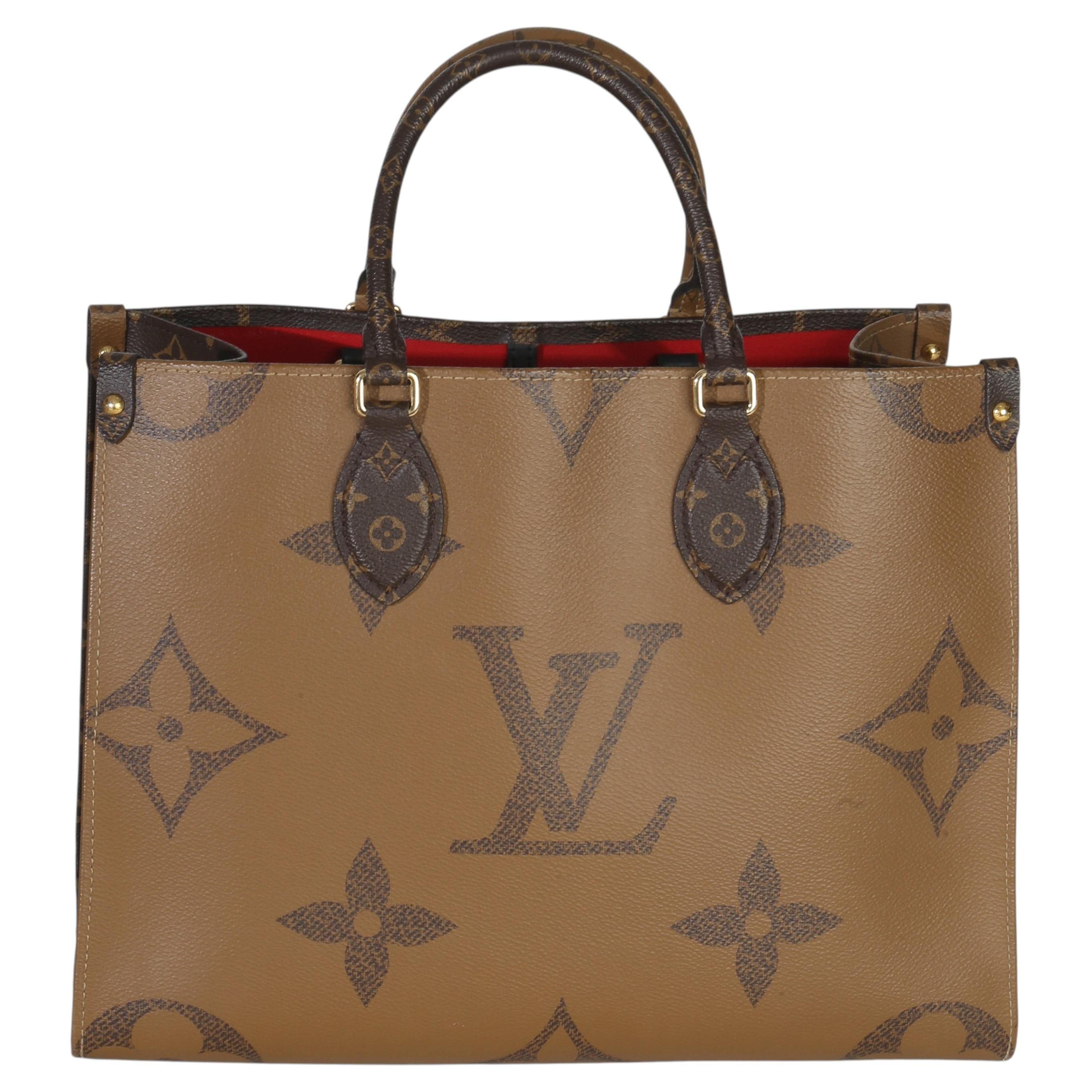 Reverse Monogram Giant Canvas Onthego MM