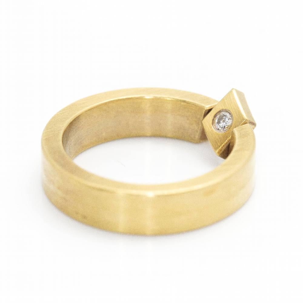 REVERSE NIESSING Ring in Gold and Diamond For Sale 3
