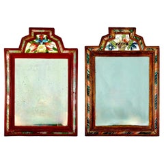 Espejos de Cortejo con Cresta Floral de Madera y Vidrio Marmolizado Pintado al Reverso, un par