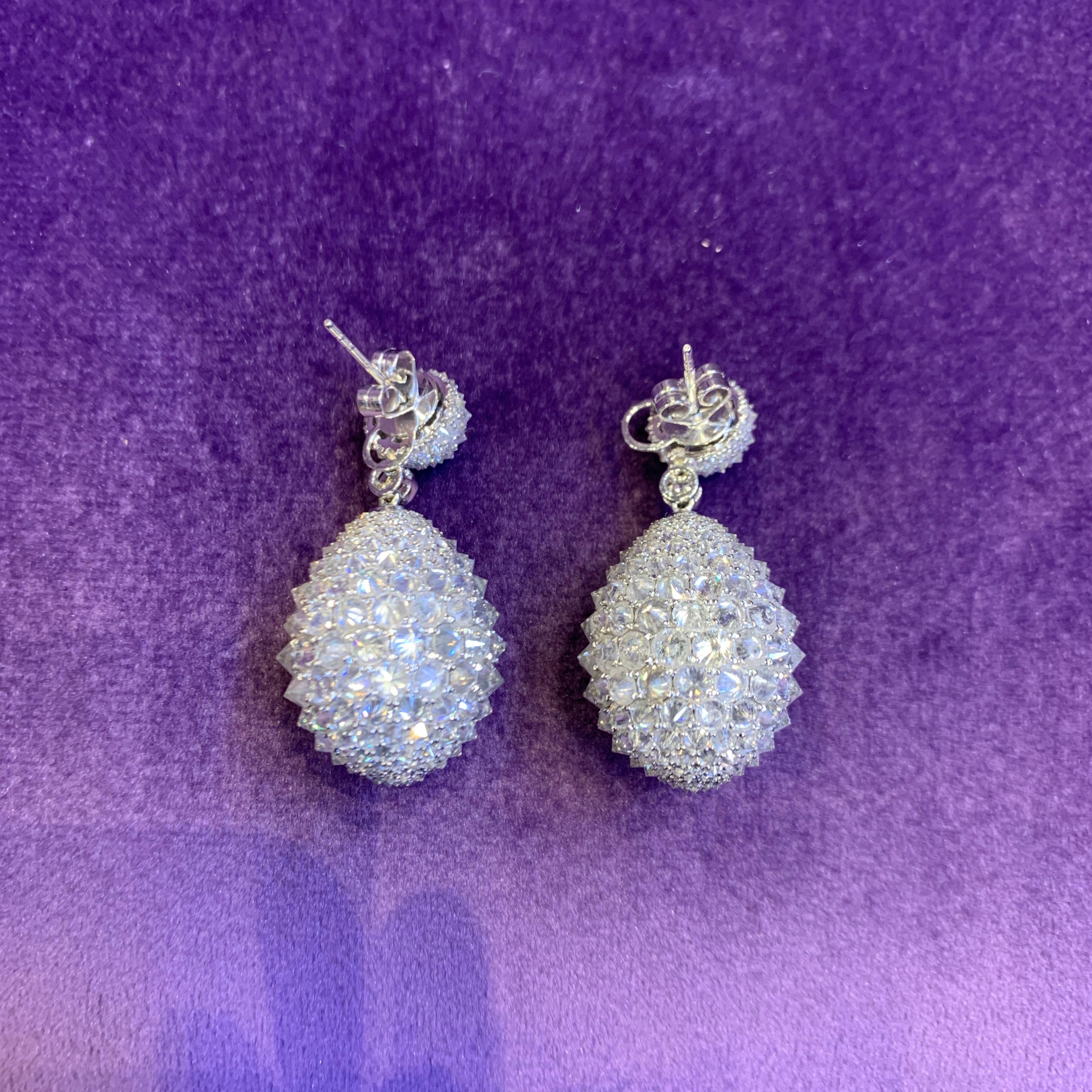 Reverse Set Diamond Earrings 1