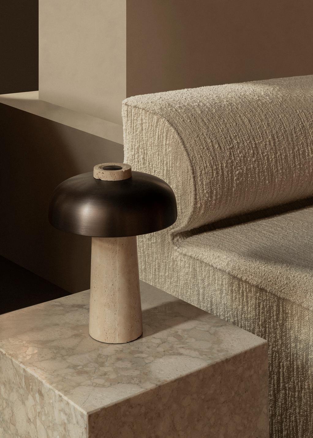 Lámpara de mesa Reverse-Piedra Travertino y Aluminio Bronceado-por Aleksandar Lazic-Audo en Nuevo estado para la venta en Dubai, AE