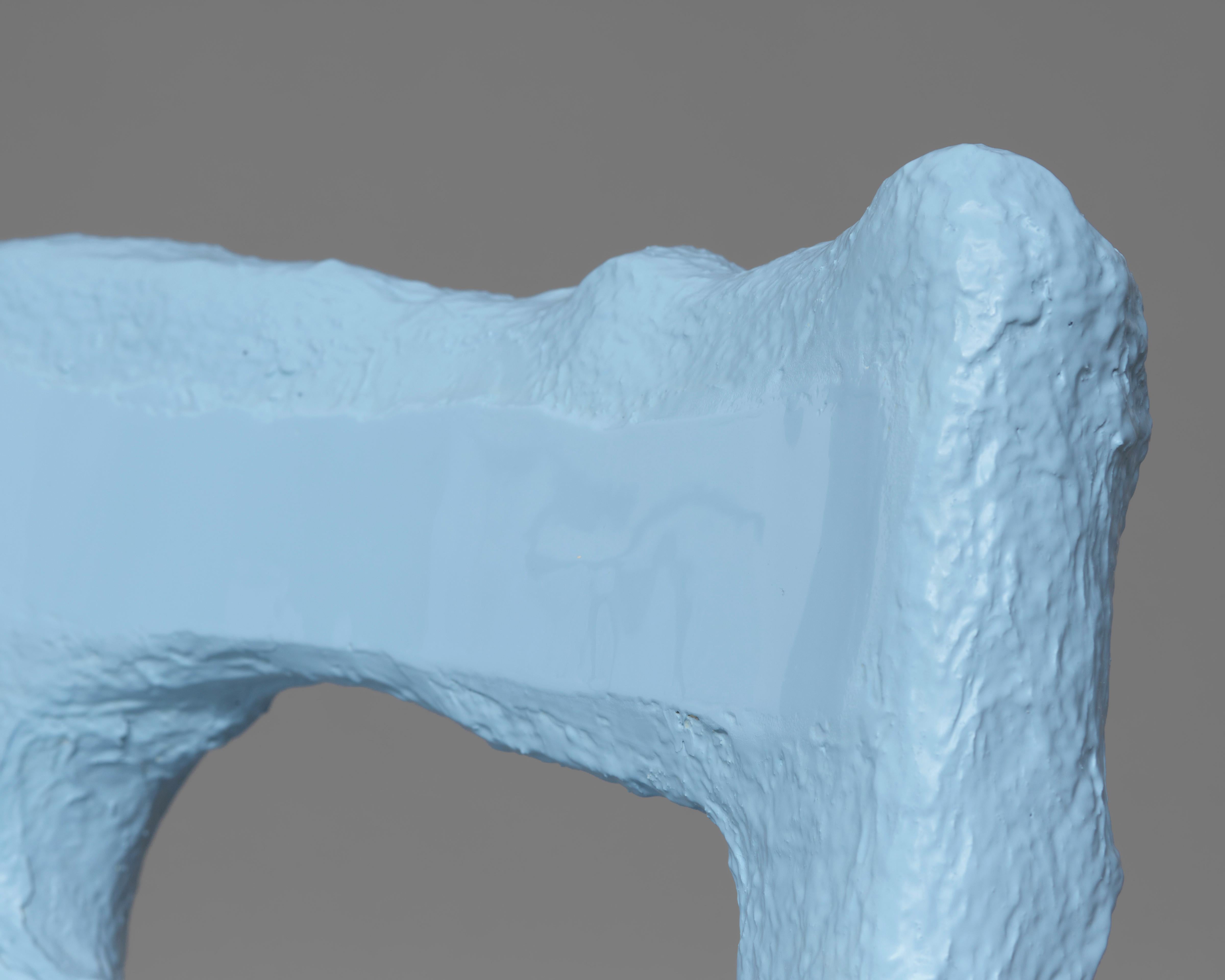 Chaise de processus inversée de Philipp Aduatz Neuf - En vente à Geneve, CH