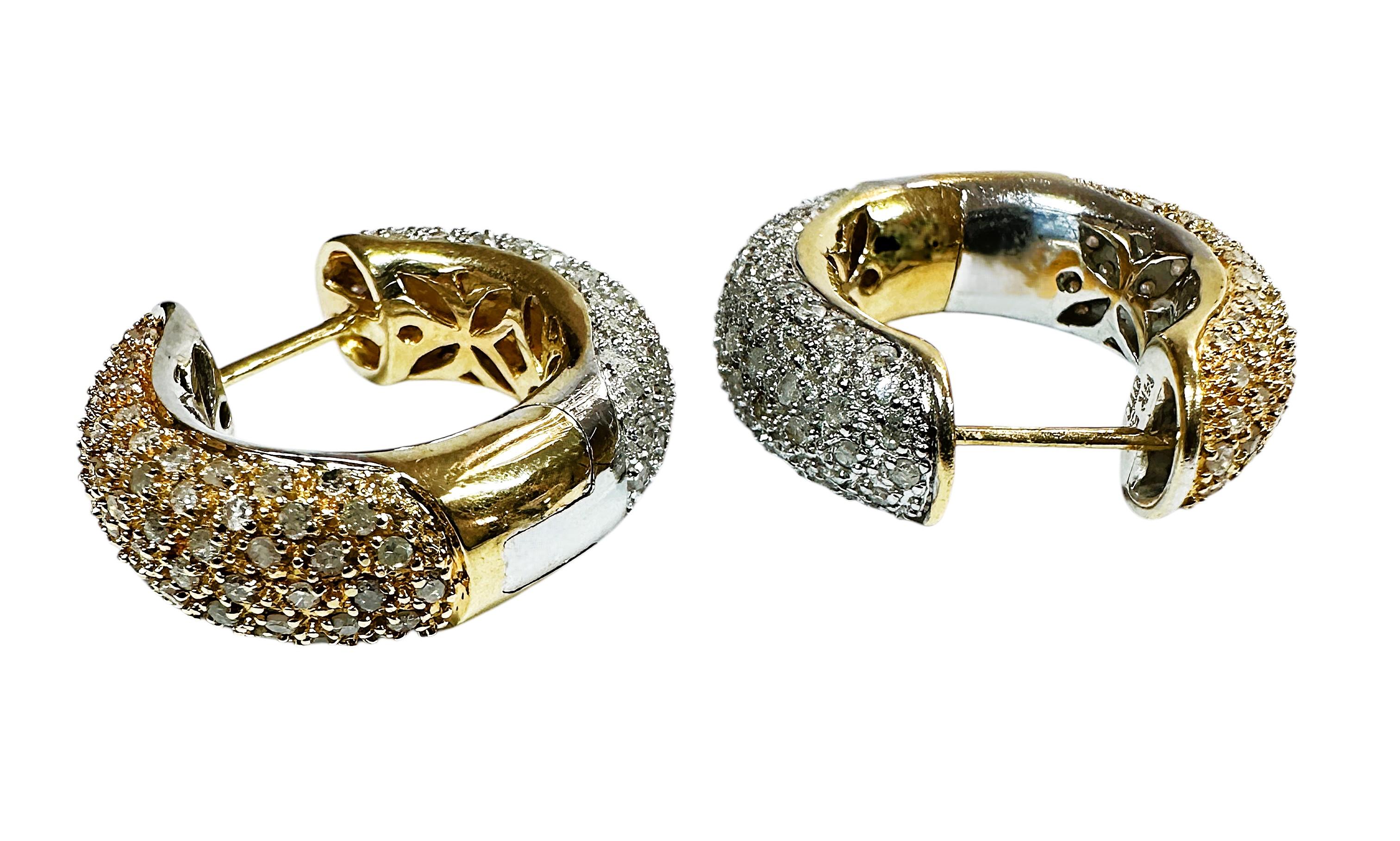 Boucles d'oreilles réversibles en or blanc et jaune 14 carats avec diamants de 2 carats en vente 5