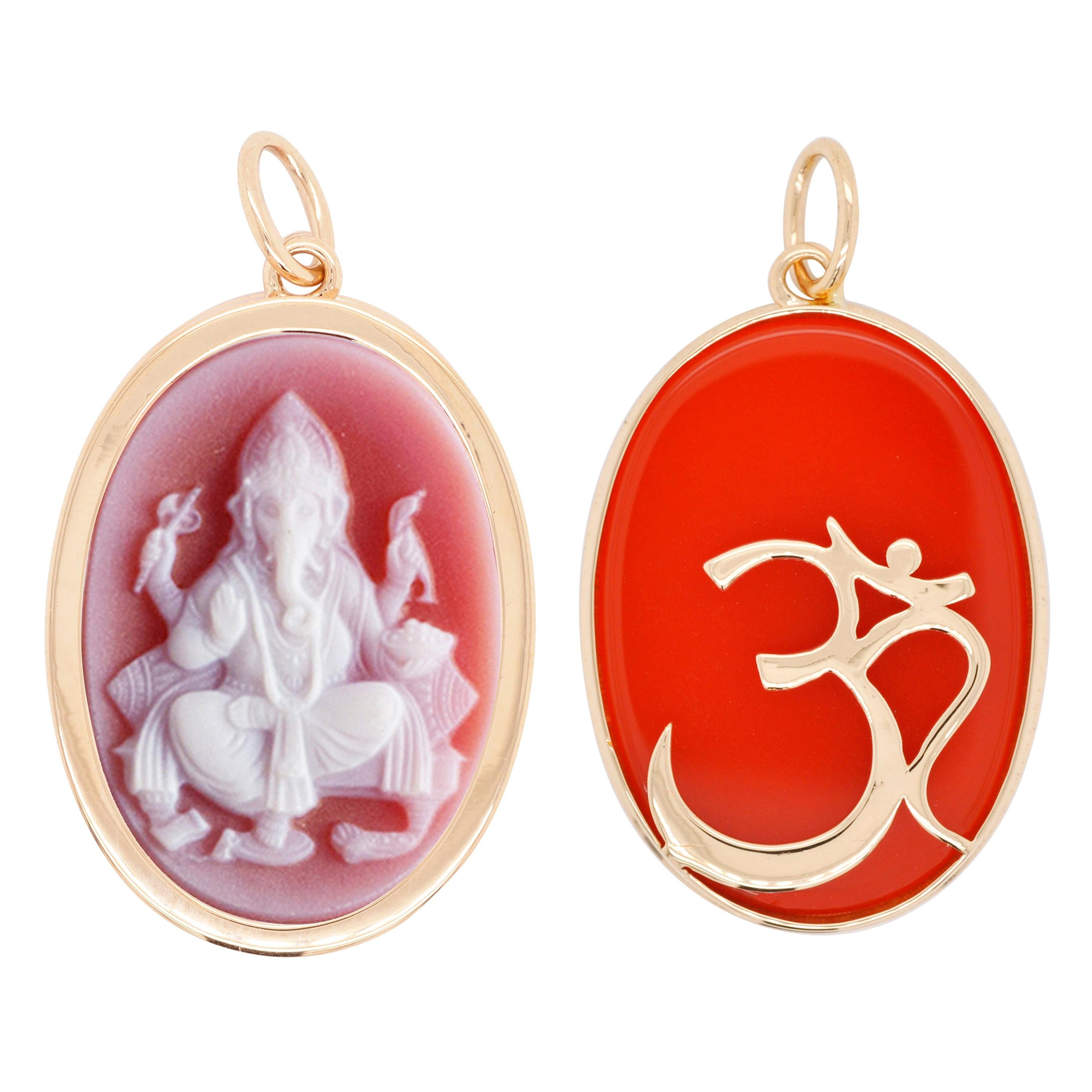 Reversible 18 Karat Yellow Gold Ganesha Agate Cameo Om Pendant Necklace For Sale