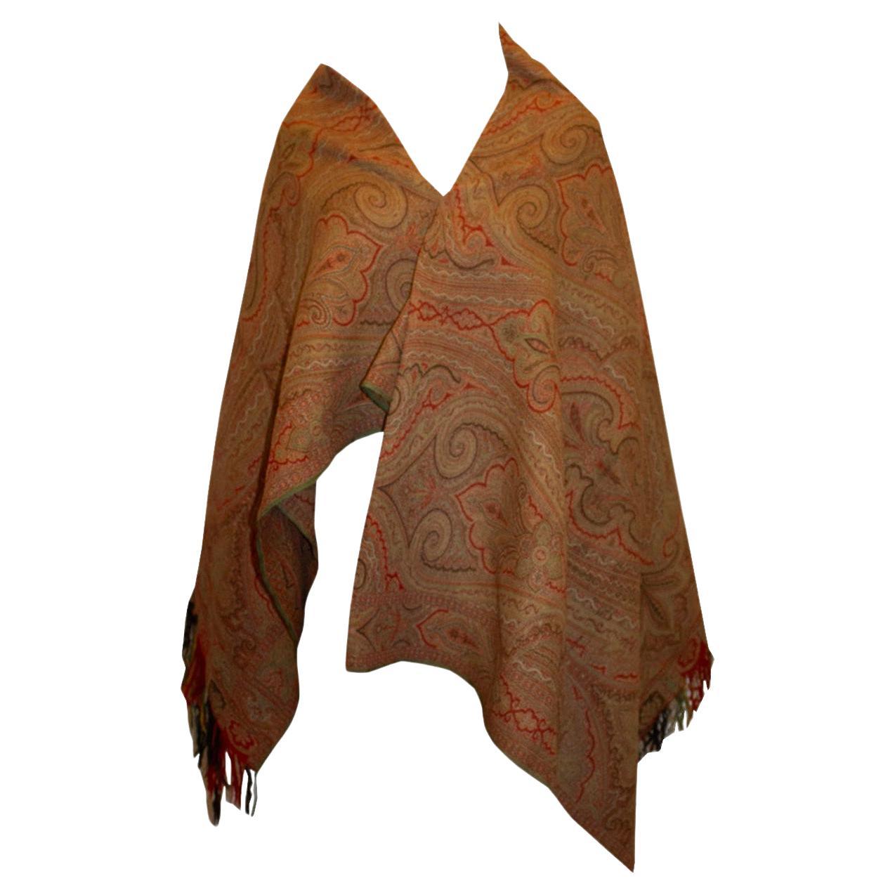 Reversible 18th century Paisley Shawl with fringing For Sale