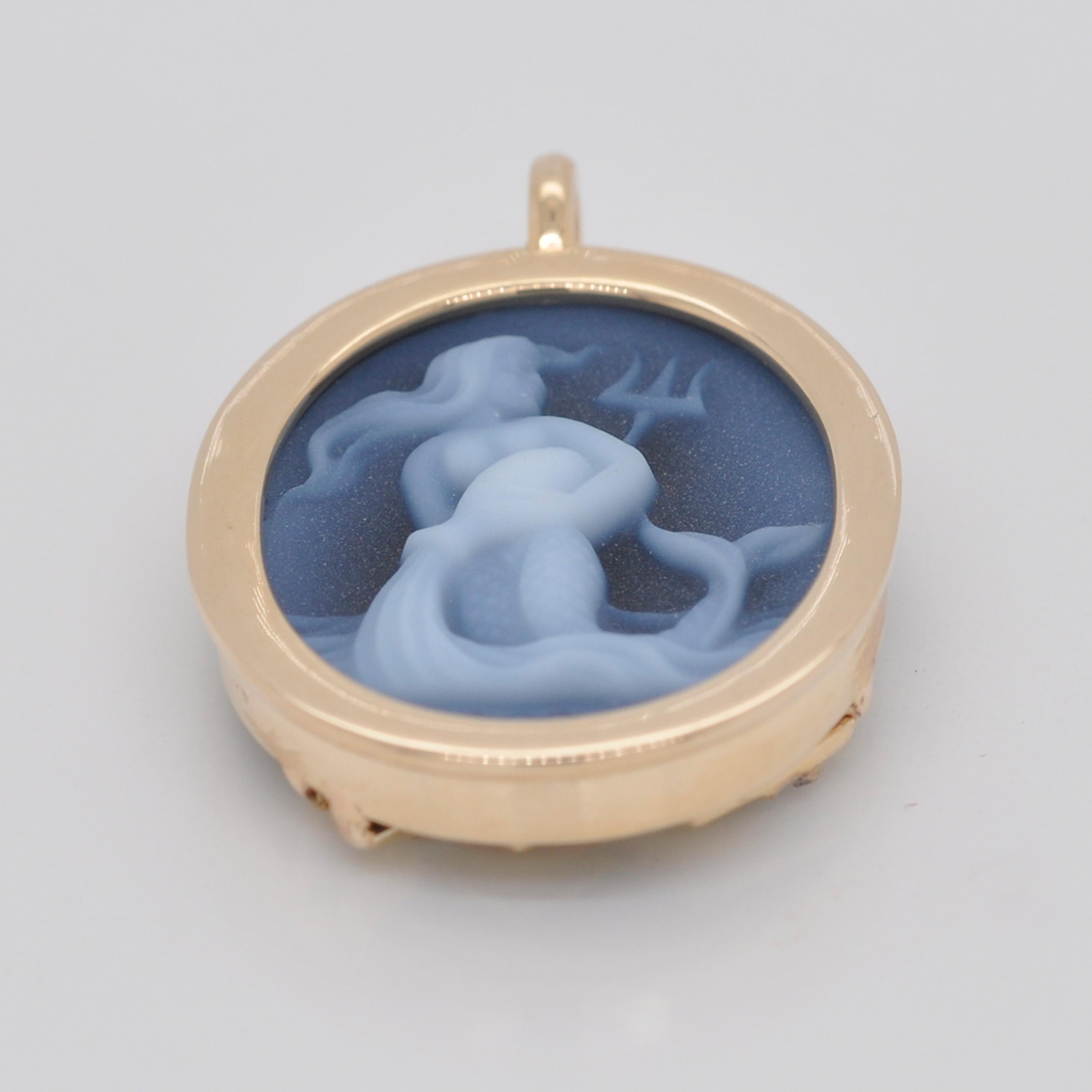 Oval Cut Reversible Aquarius Carving Cameo Zodiac Diamond 14 Karat Gold Pendant Necklace For Sale