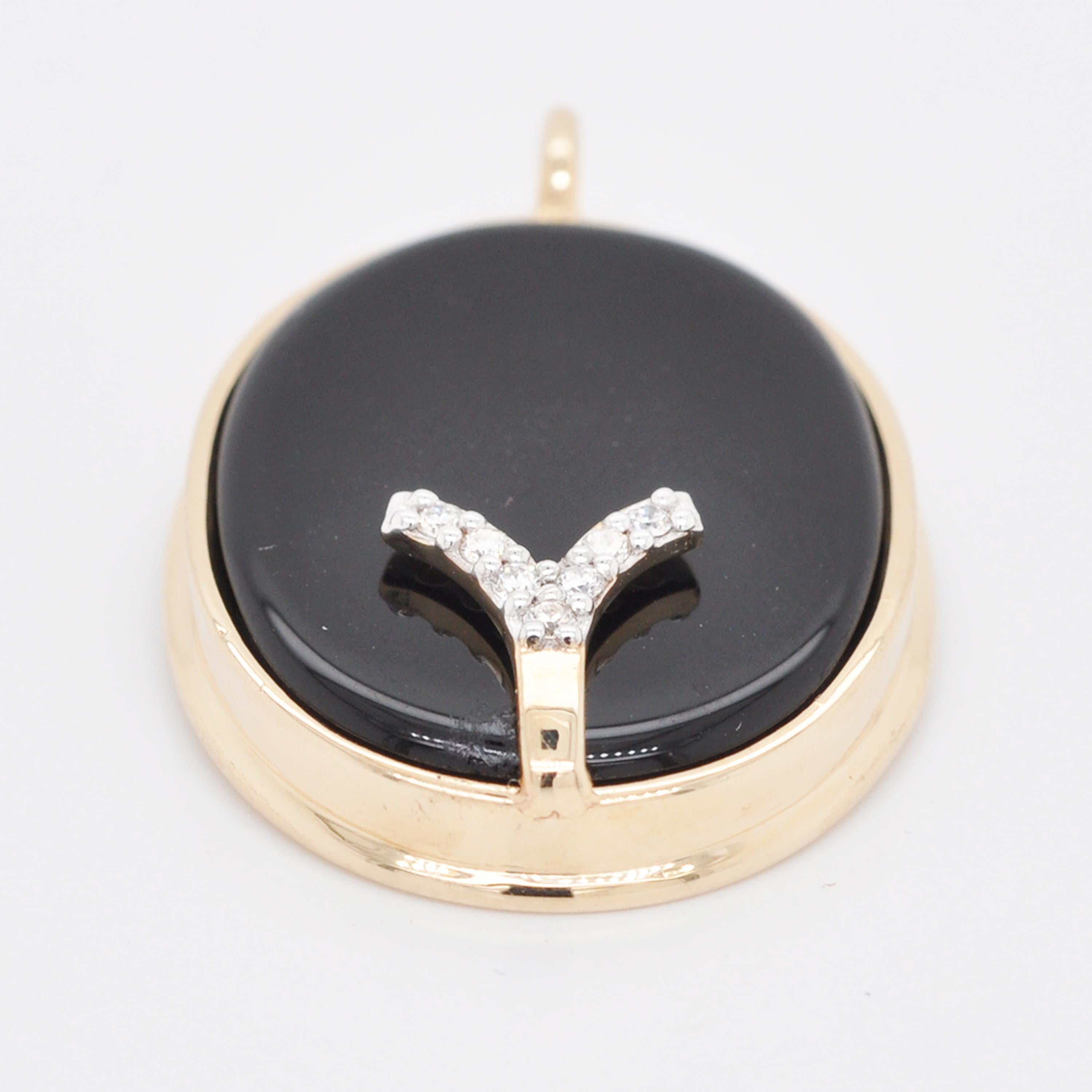 Reversible Aries Carving Cameo Zodiac Diamond 14 Karat Gold Pendant Necklace For Sale 6