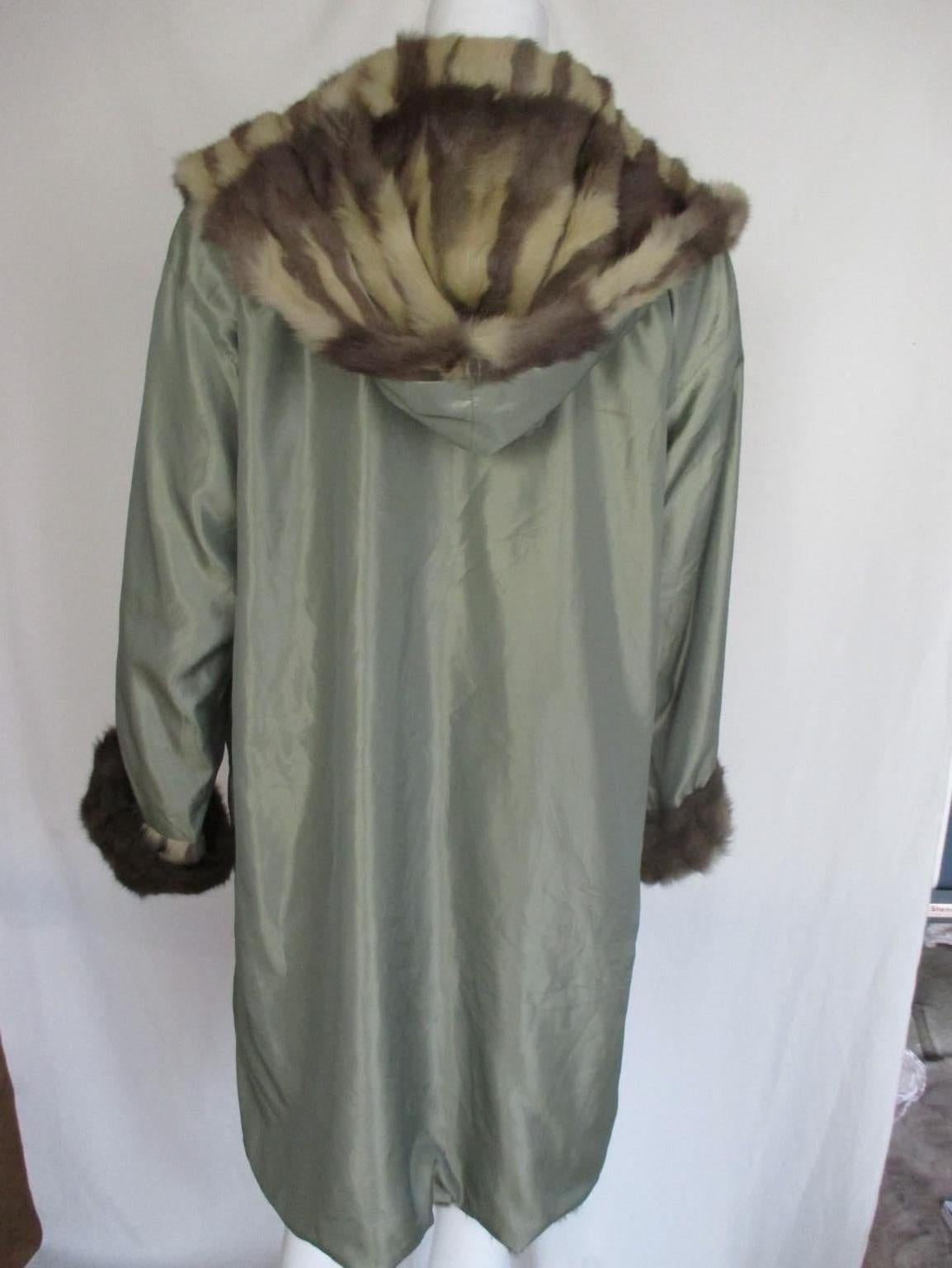 Reversible Fur Coat with Hood In Good Condition In Amsterdam, NL