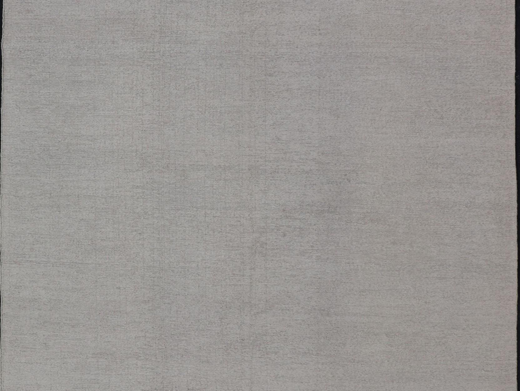 Moderne Grand tapis moderne épais à tissage plat réversible au design minimaliste avec motif kaki en vente