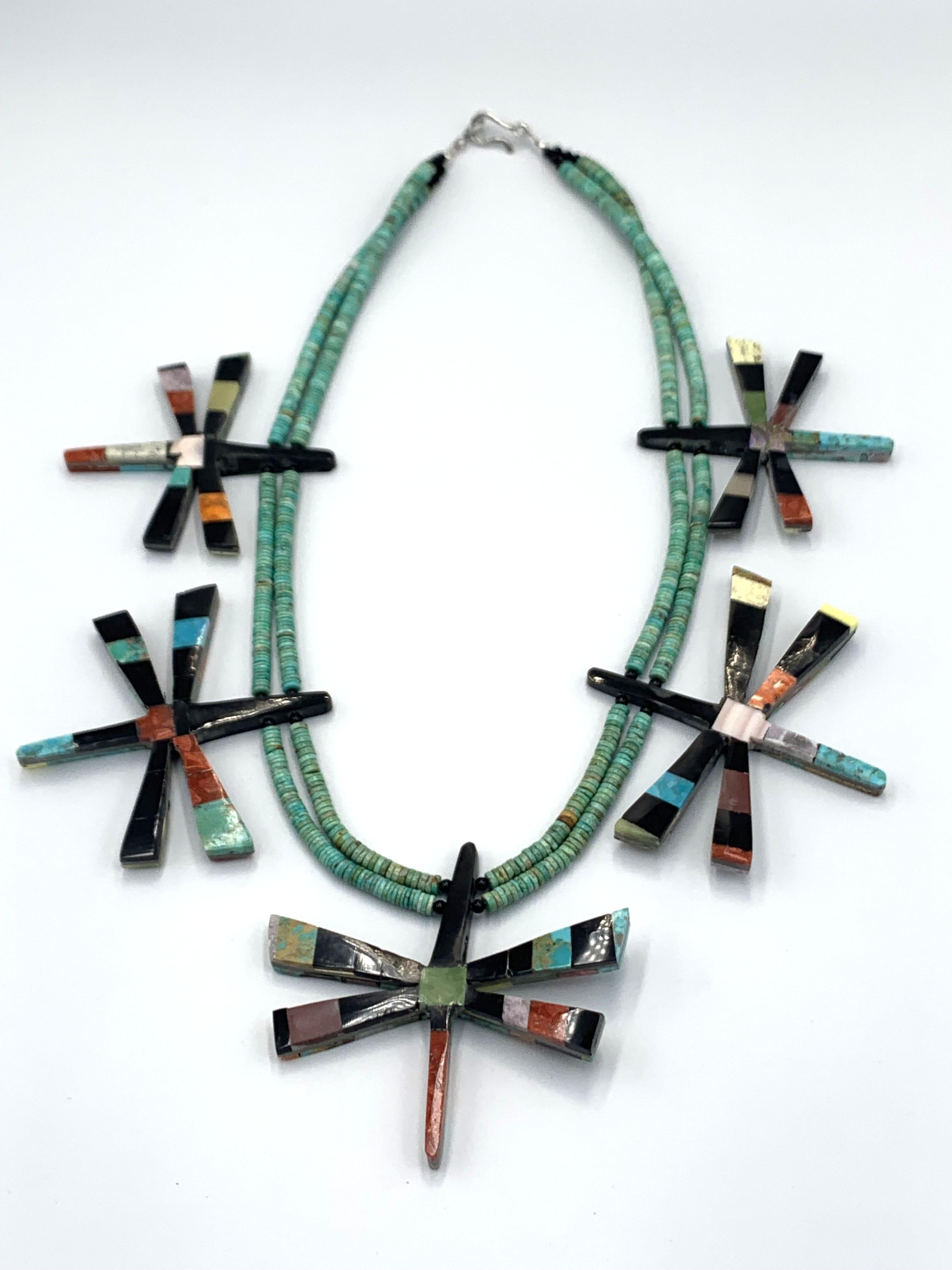 Collana reversibile con libellule intarsiate a mosaico di Jolene Bird in vendita 5