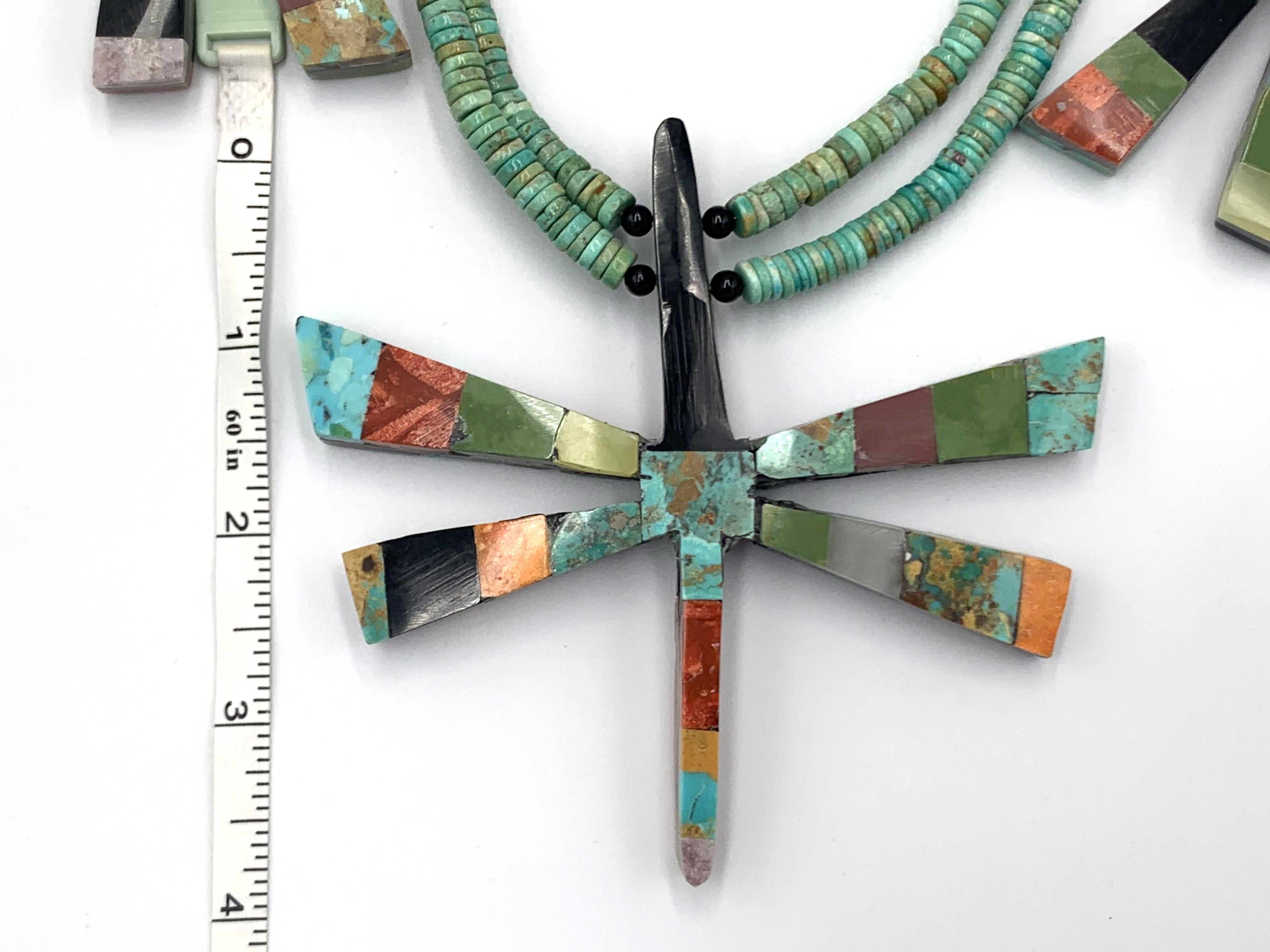 Nativo americano Collana reversibile con libellule intarsiate a mosaico di Jolene Bird in vendita