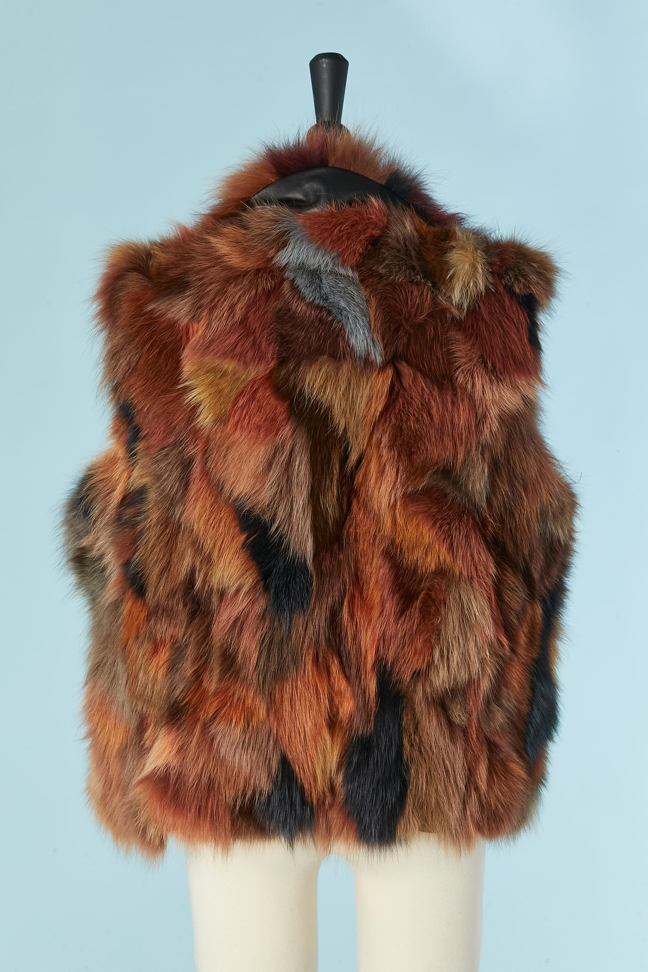 Gilet réversible en fourrure multicolore avec cuir à l'intérieur Unisexe en vente