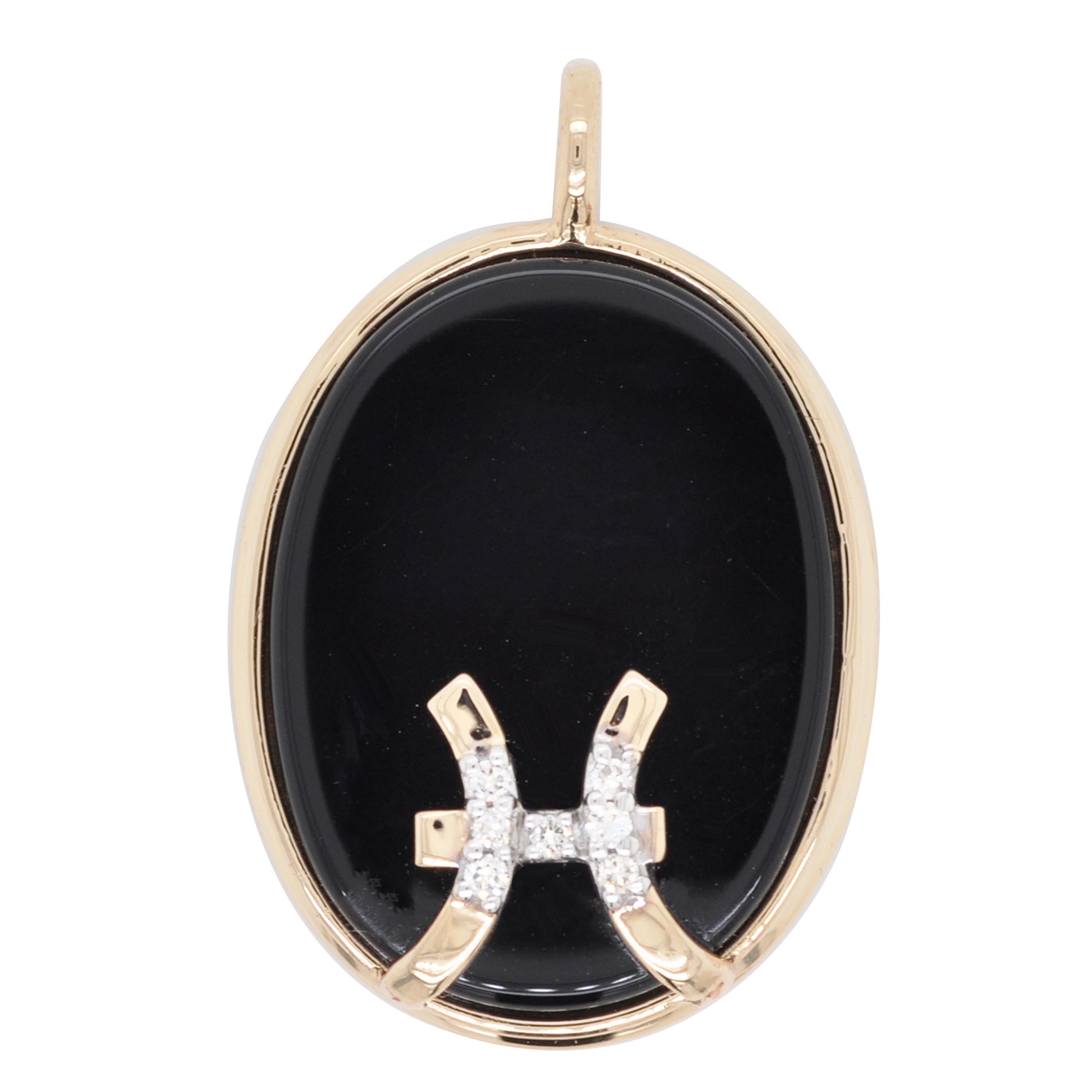Reversible Pisces Carving Cameo Zodiac Diamond 14 Karat Gold Pendant Necklace For Sale 7