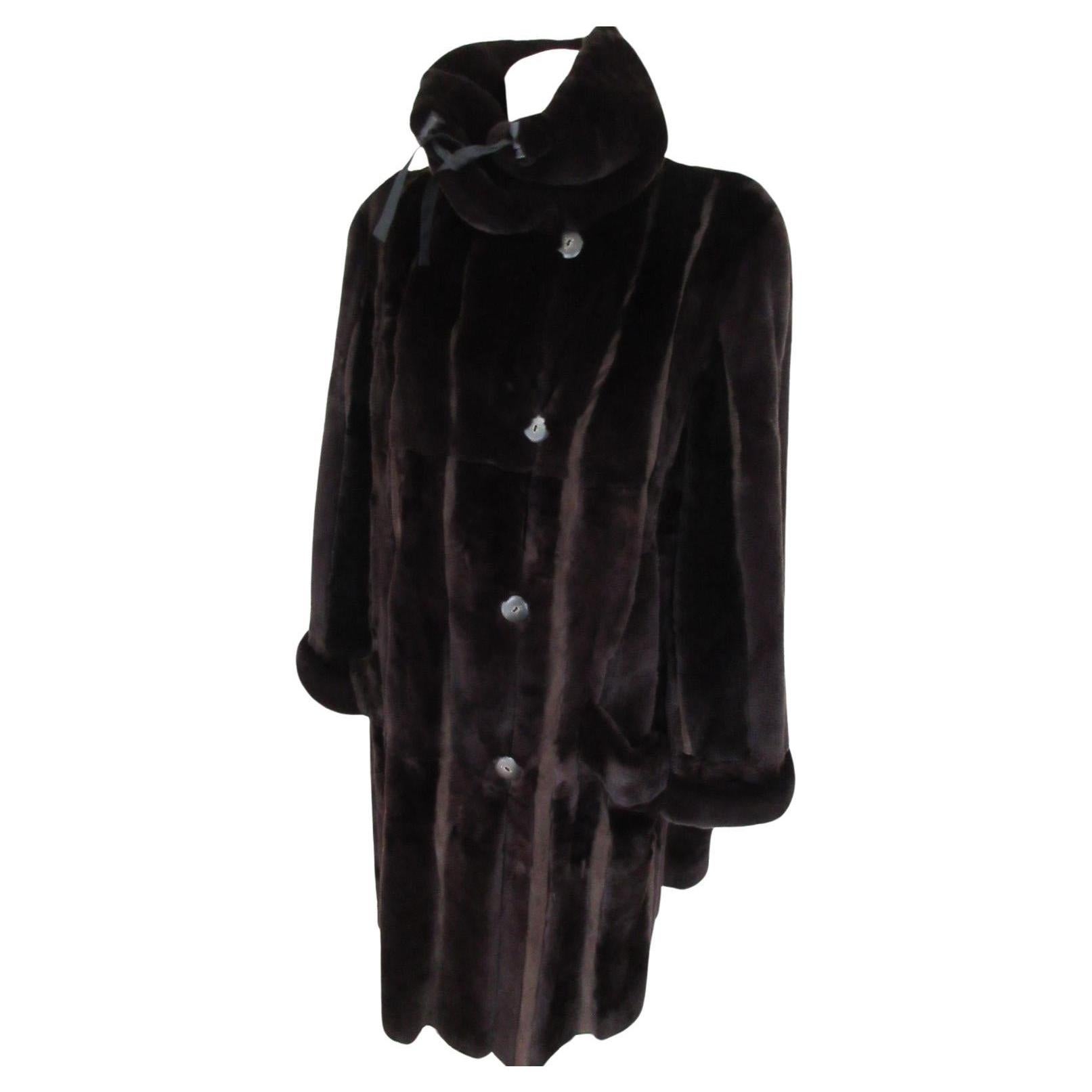 Manteau réversible en fourrure de vison tondu en vente
