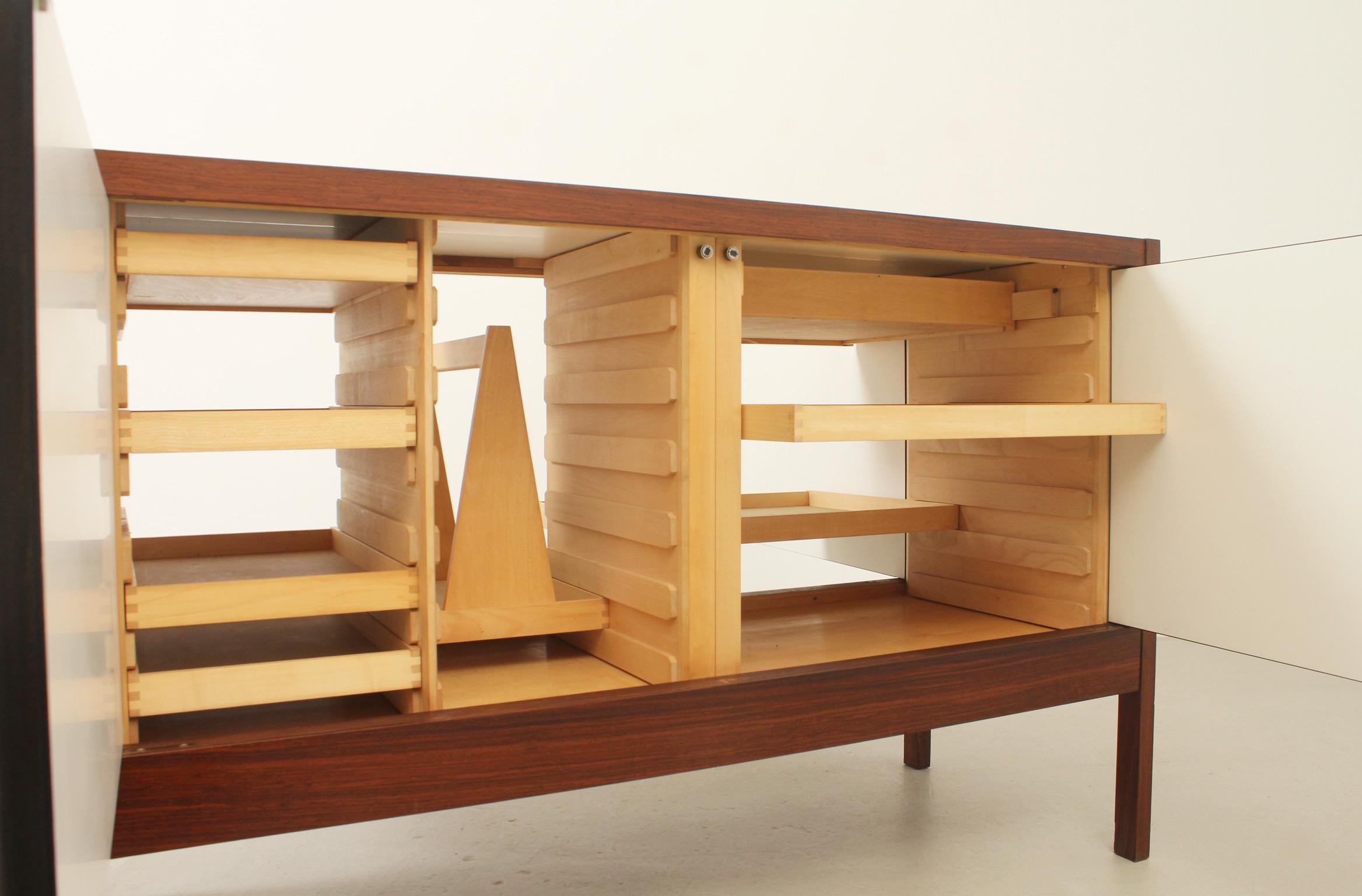 Buffet réversible de Dieter Wäeckerlin pour Idealheim, Suisse, 1963 en vente 7