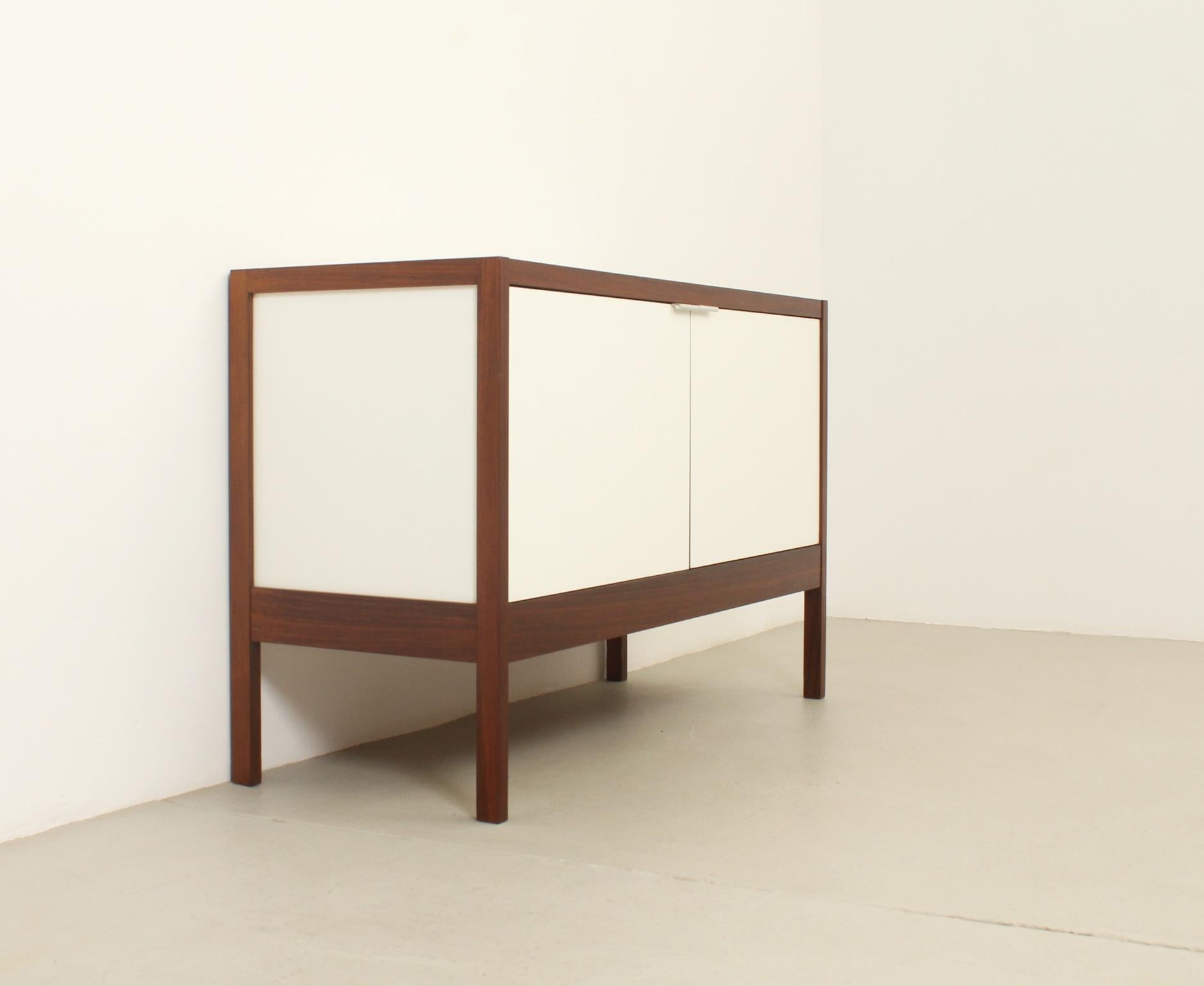 Mid-Century Modern Buffet réversible de Dieter Wäeckerlin pour Idealheim, Suisse, 1963 en vente