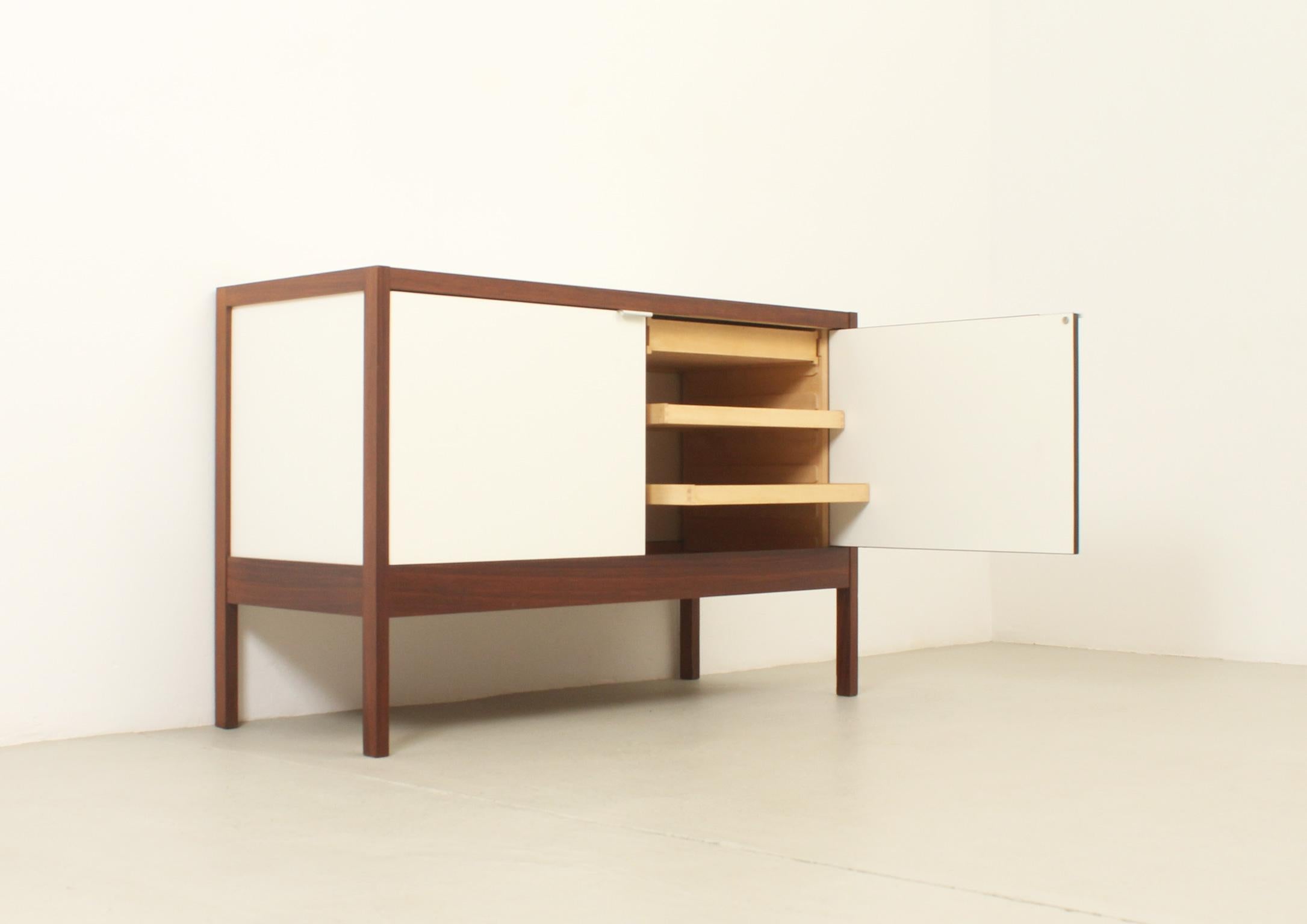 Milieu du XXe siècle Buffet réversible de Dieter Wäeckerlin pour Idealheim, Suisse, 1963 en vente
