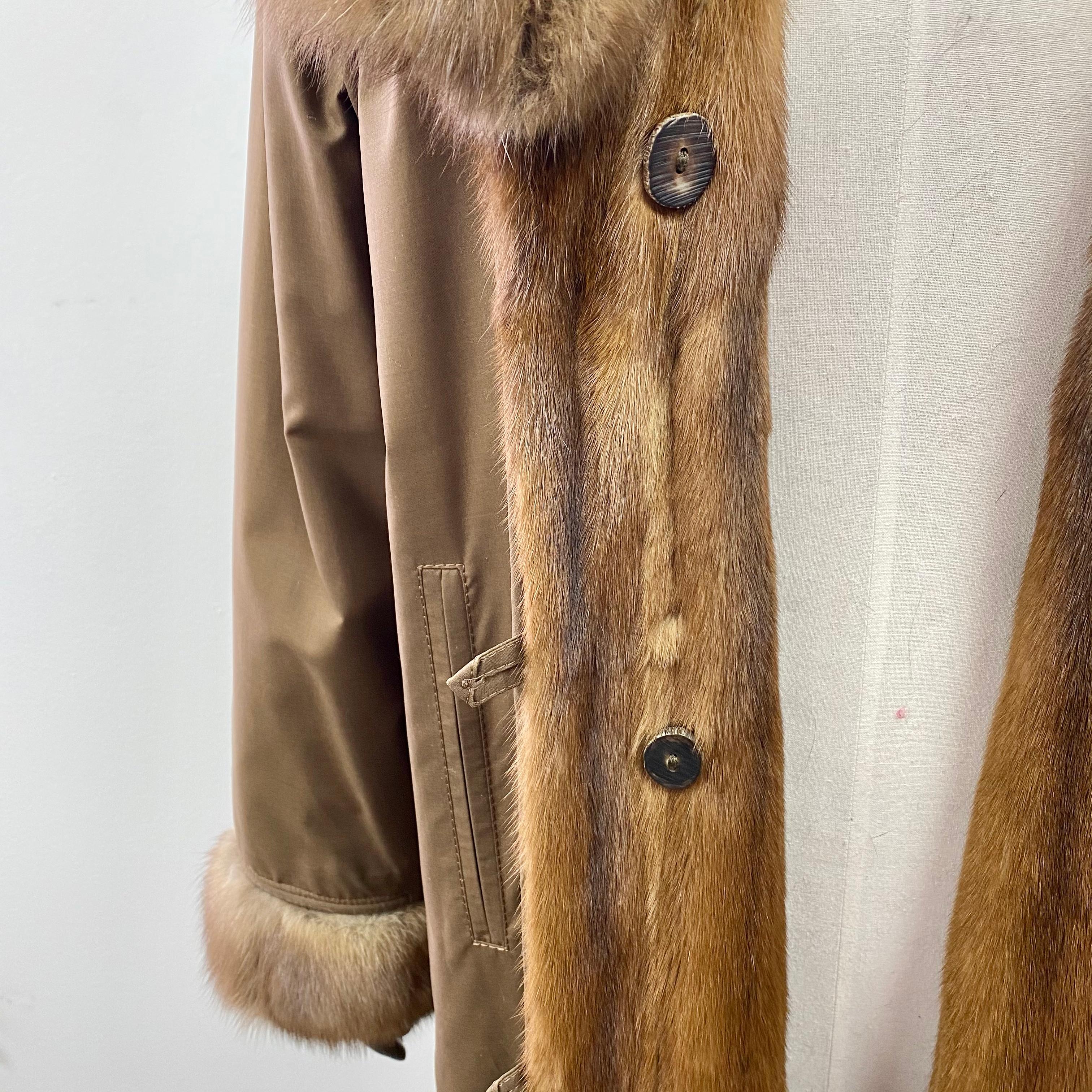 Taffeta and Mink Fur Raincoat with Russian Sable trim (Size 10-M) For Sale 2