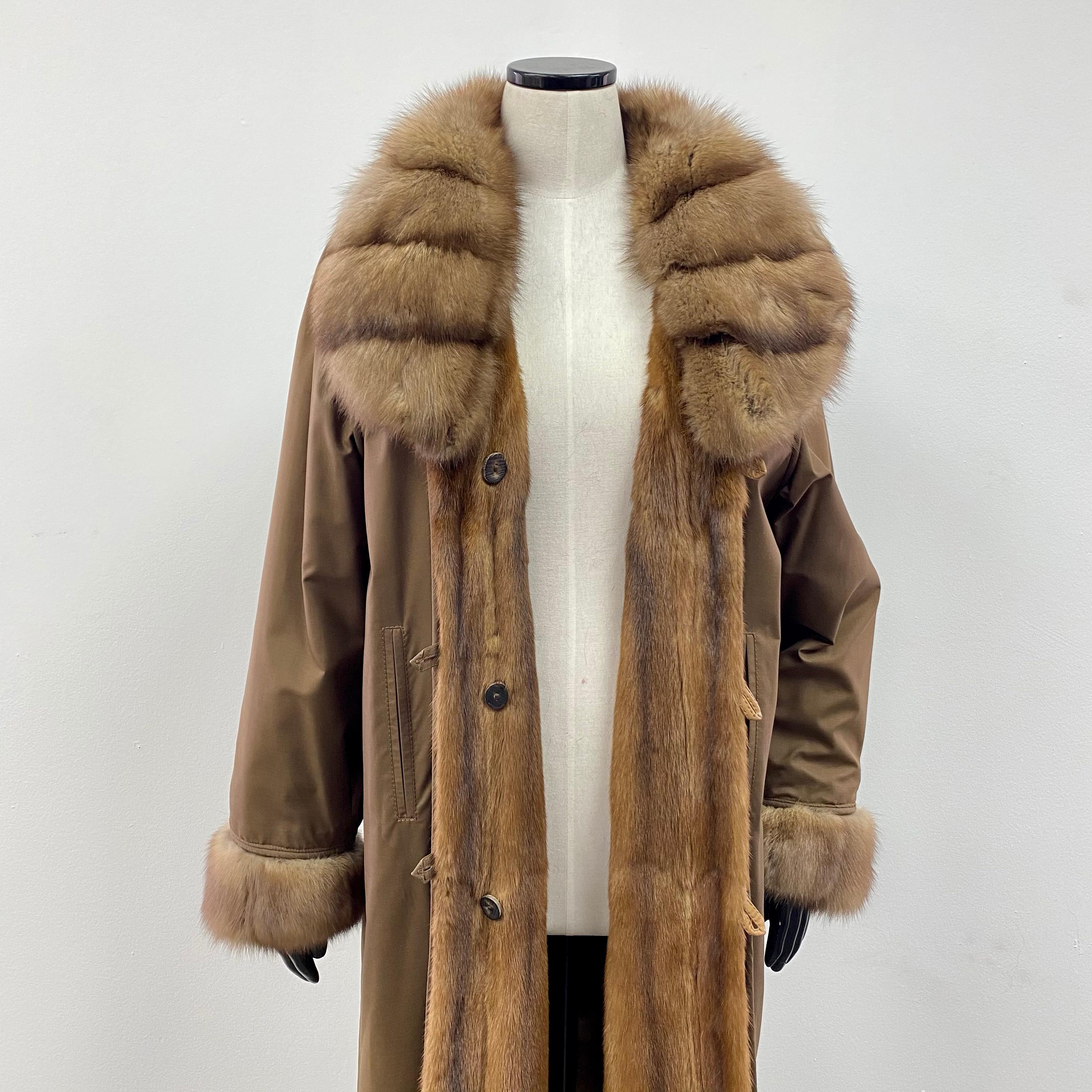 Taffeta and Mink Fur Raincoat with Russian Sable trim (Size 10-M) For Sale 1