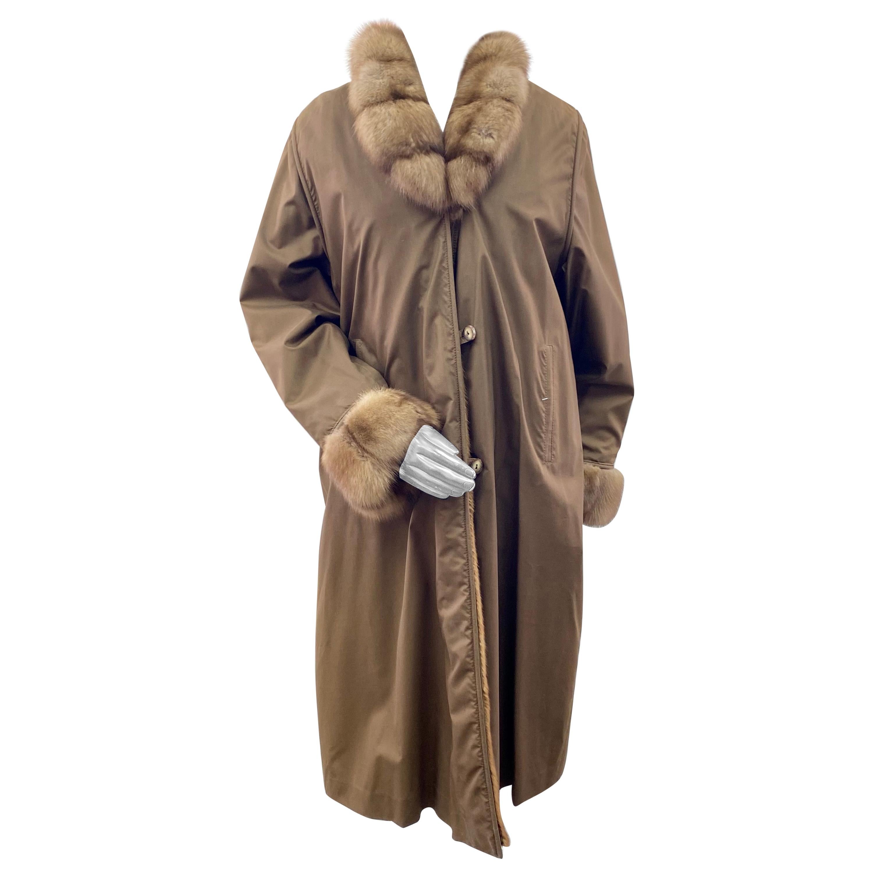 Taffeta and Mink Fur Raincoat with Russian Sable trim (Size 10-M) For Sale