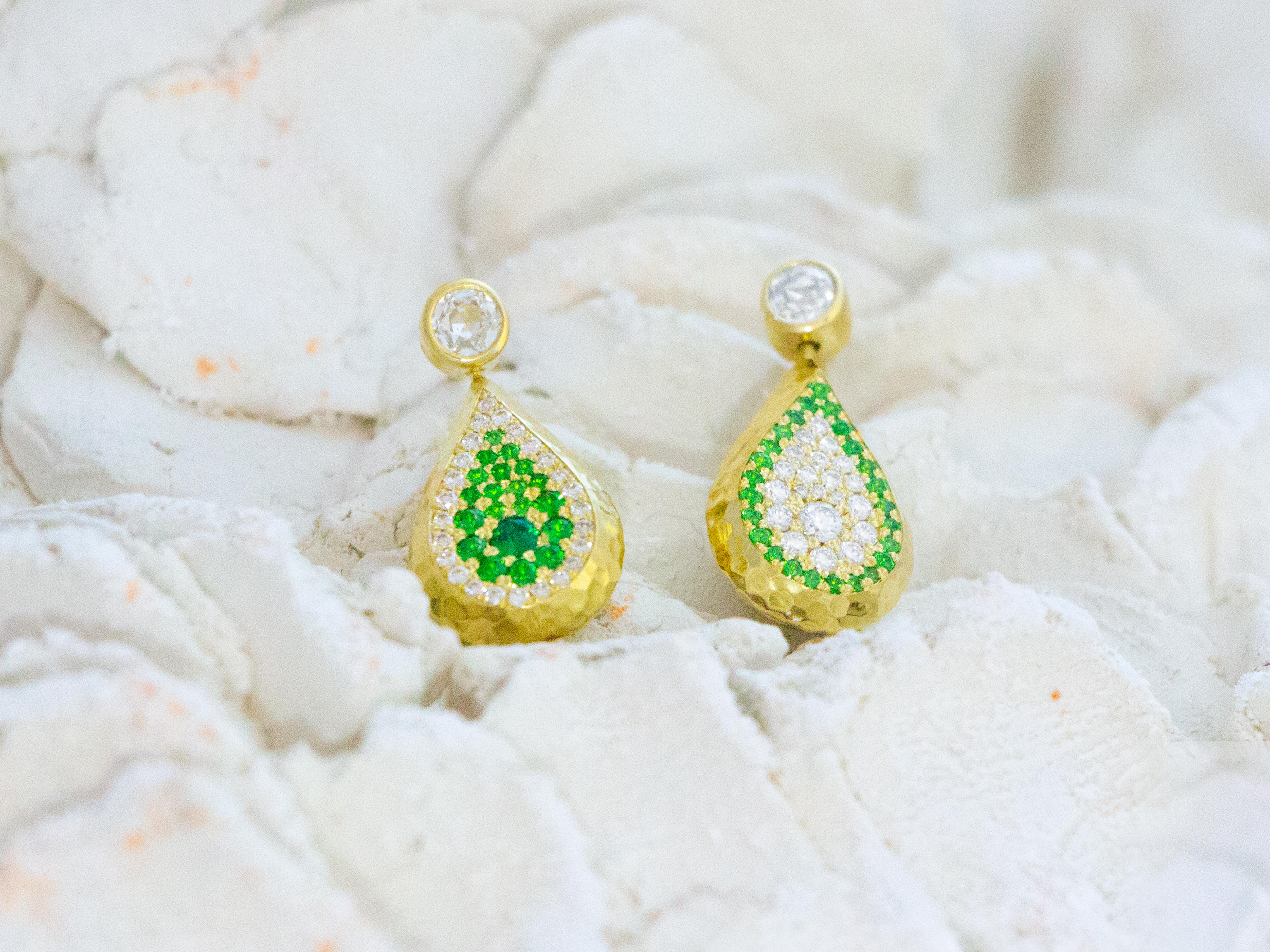 Artisan Reversible Tsavorite and Diamond Pavé Drop Earrings in 18 Karat Gold