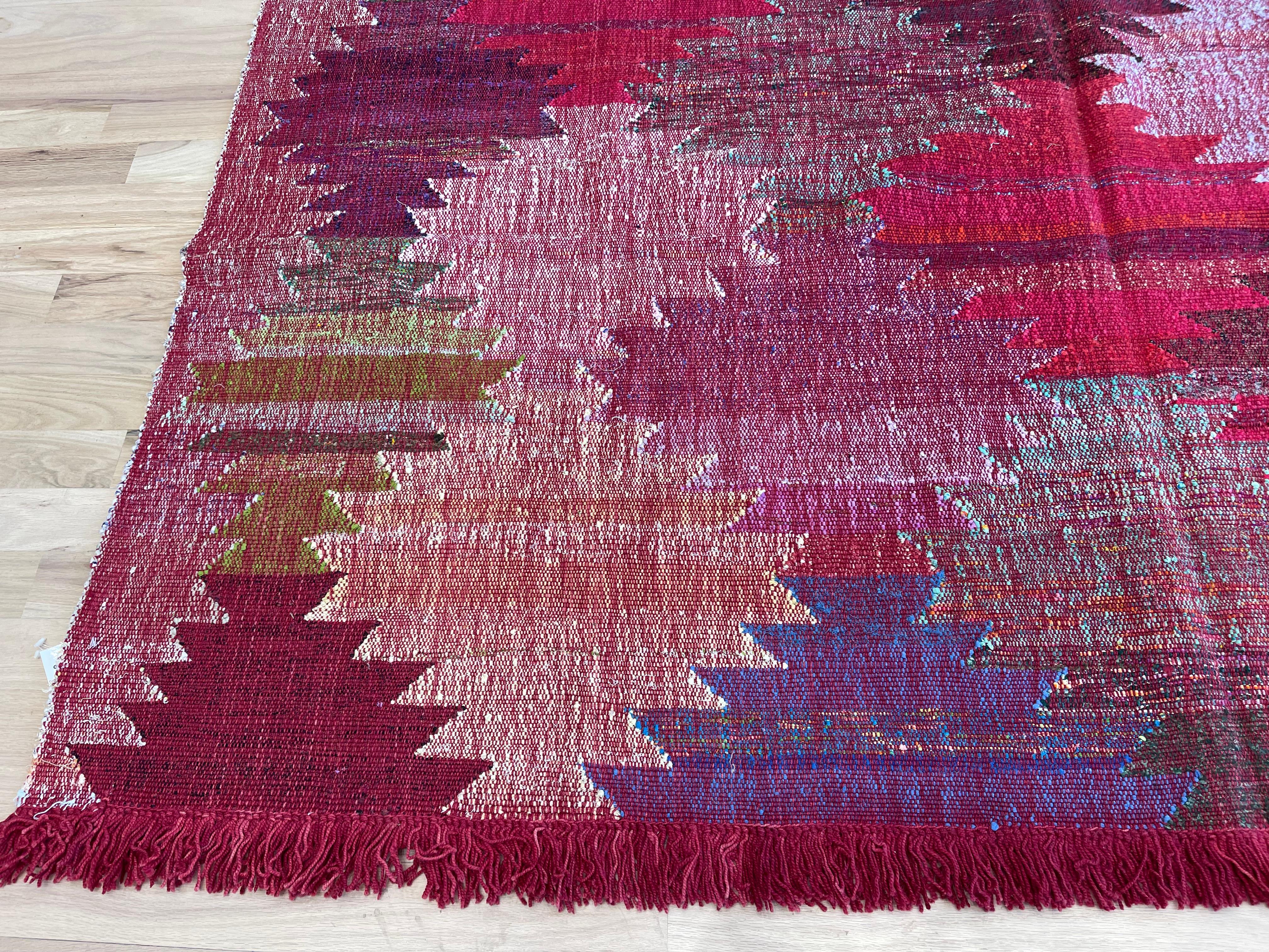 Reversible Turkish Flatweave Kilim In New Condition For Sale In Los Angeles, CA