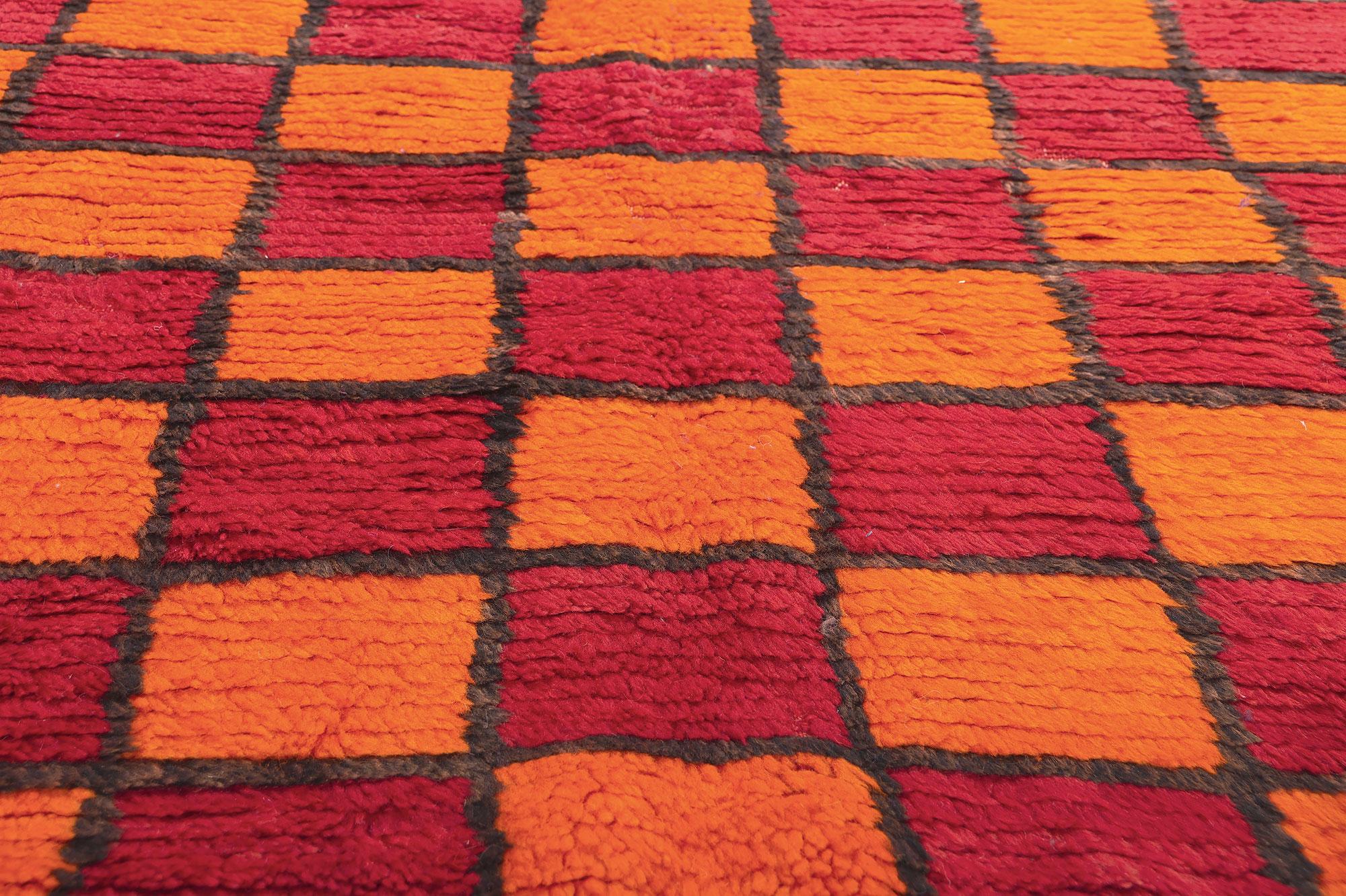 Wendbarer marokkanischer Vintage-Teppich, Bauhaus Kubismus trifft Stammeskunst-Enchantment im Zustand „Gut“ im Angebot in Dallas, TX