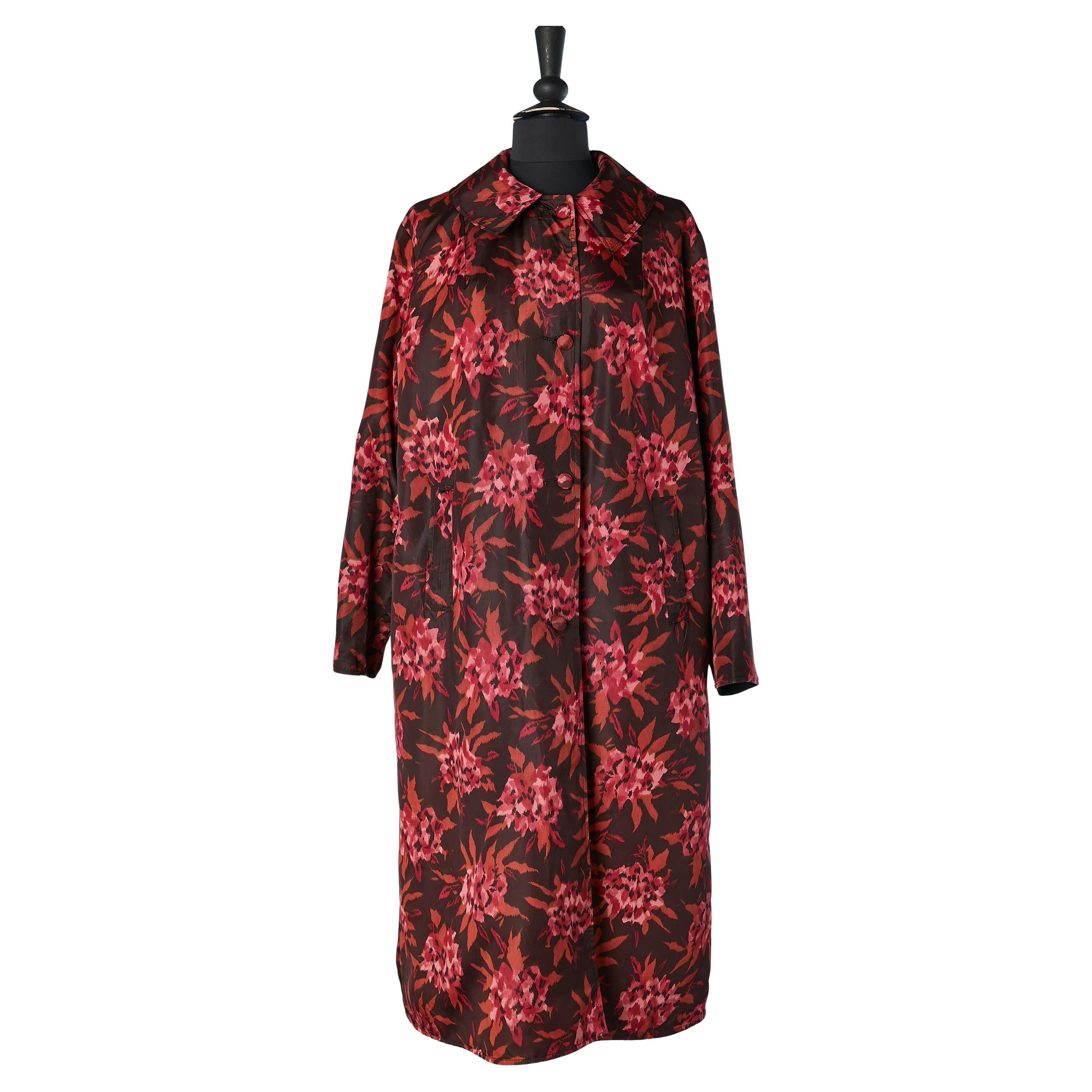 Reversibly long taffetas single breasted coat Circa 1950
s For Sale