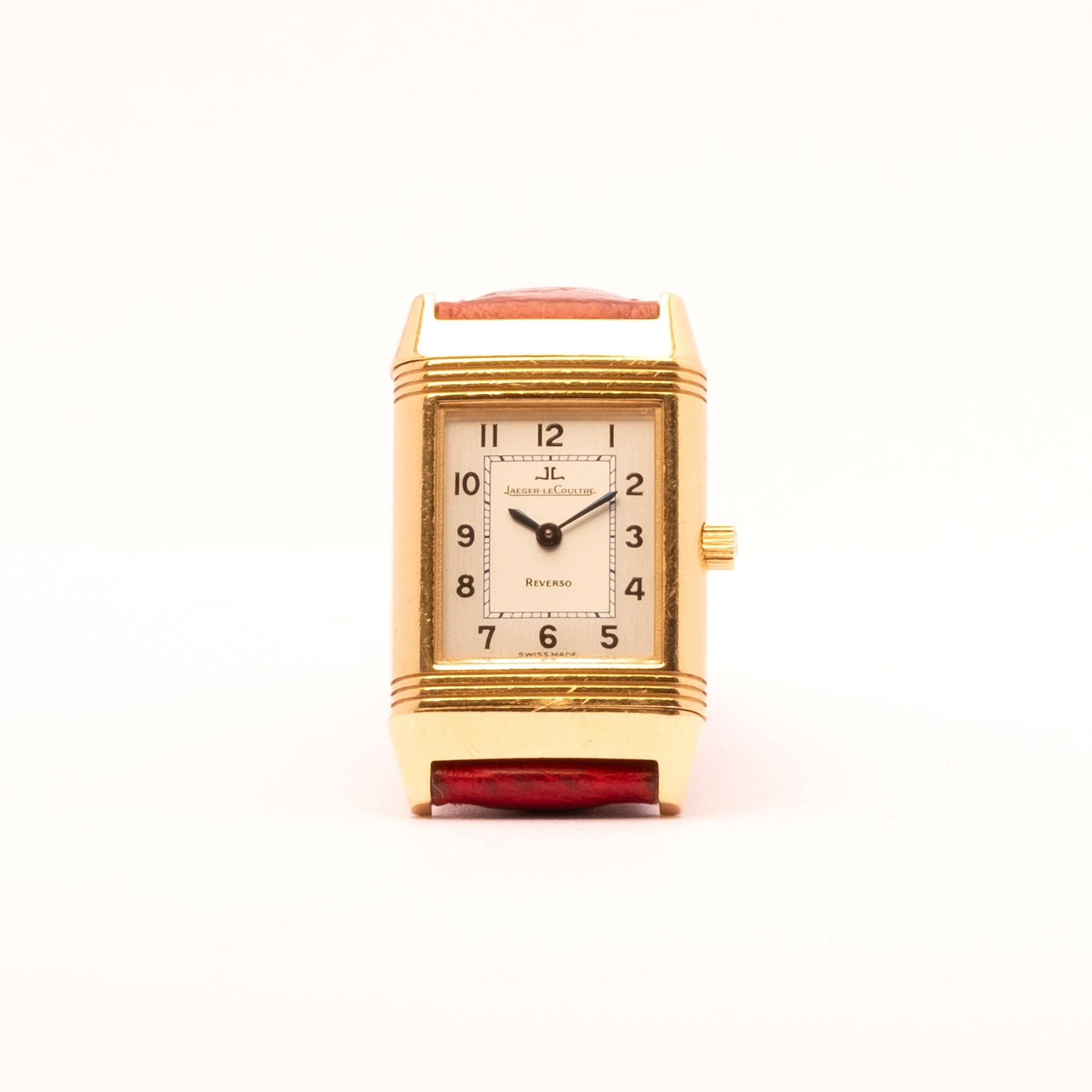 Reverso Jaeger-LeCoultre in Gold for Lady 1996 year box & papers 1