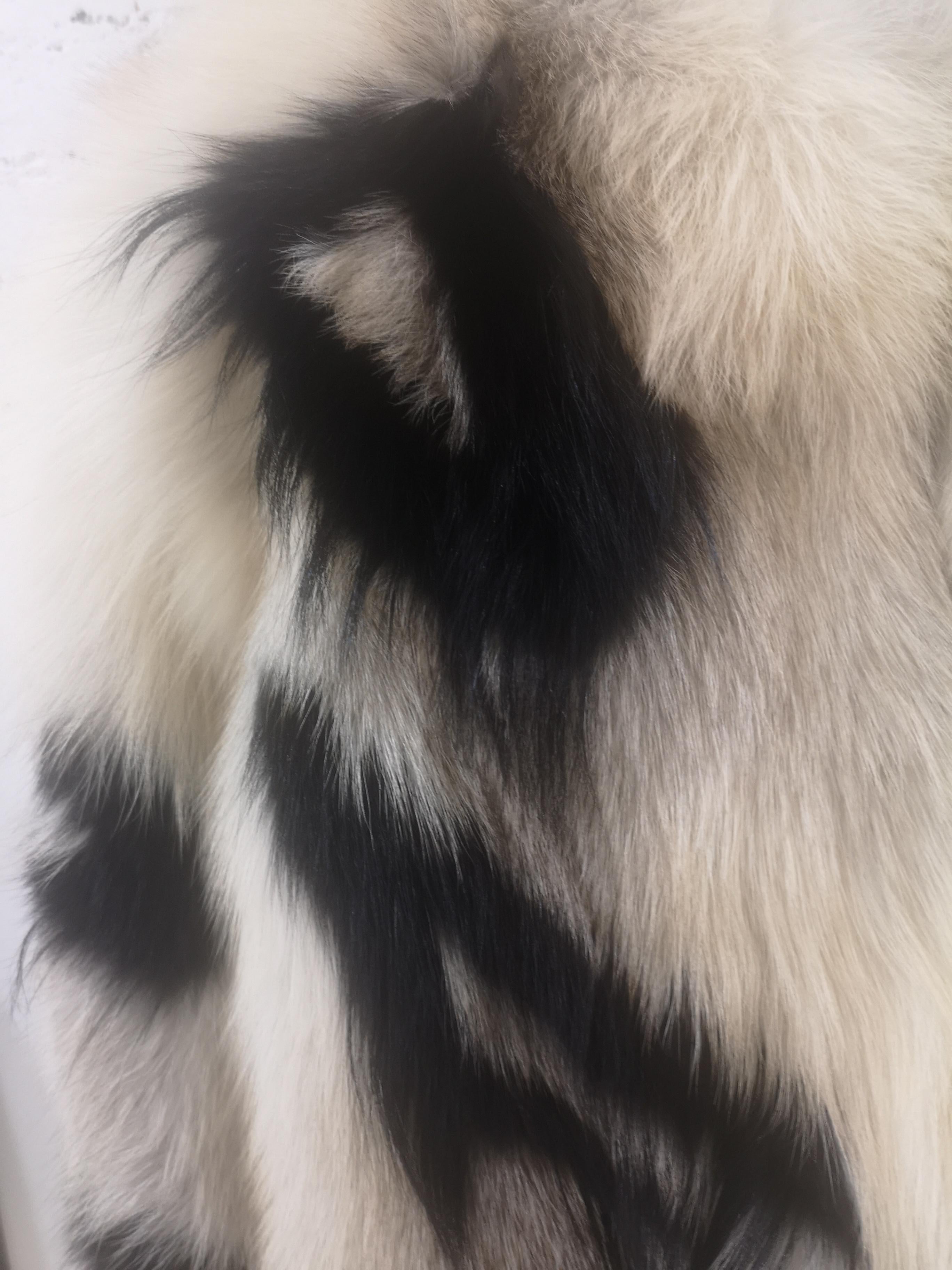 Revillon black and white Fox Fur For Sale 2