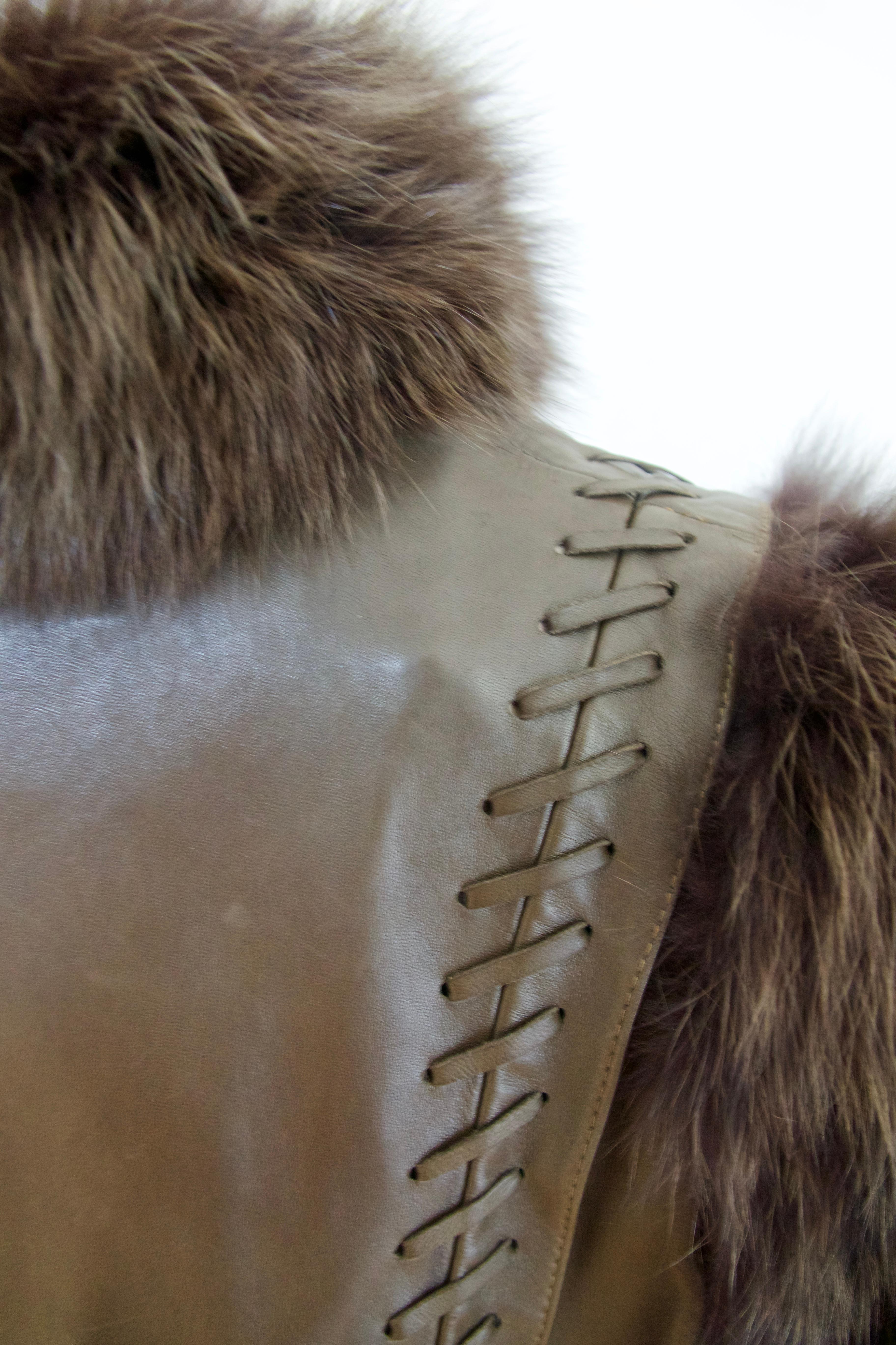 Révillon Boutique, Manteau de fourrure, Début des années 2000 en vente 2