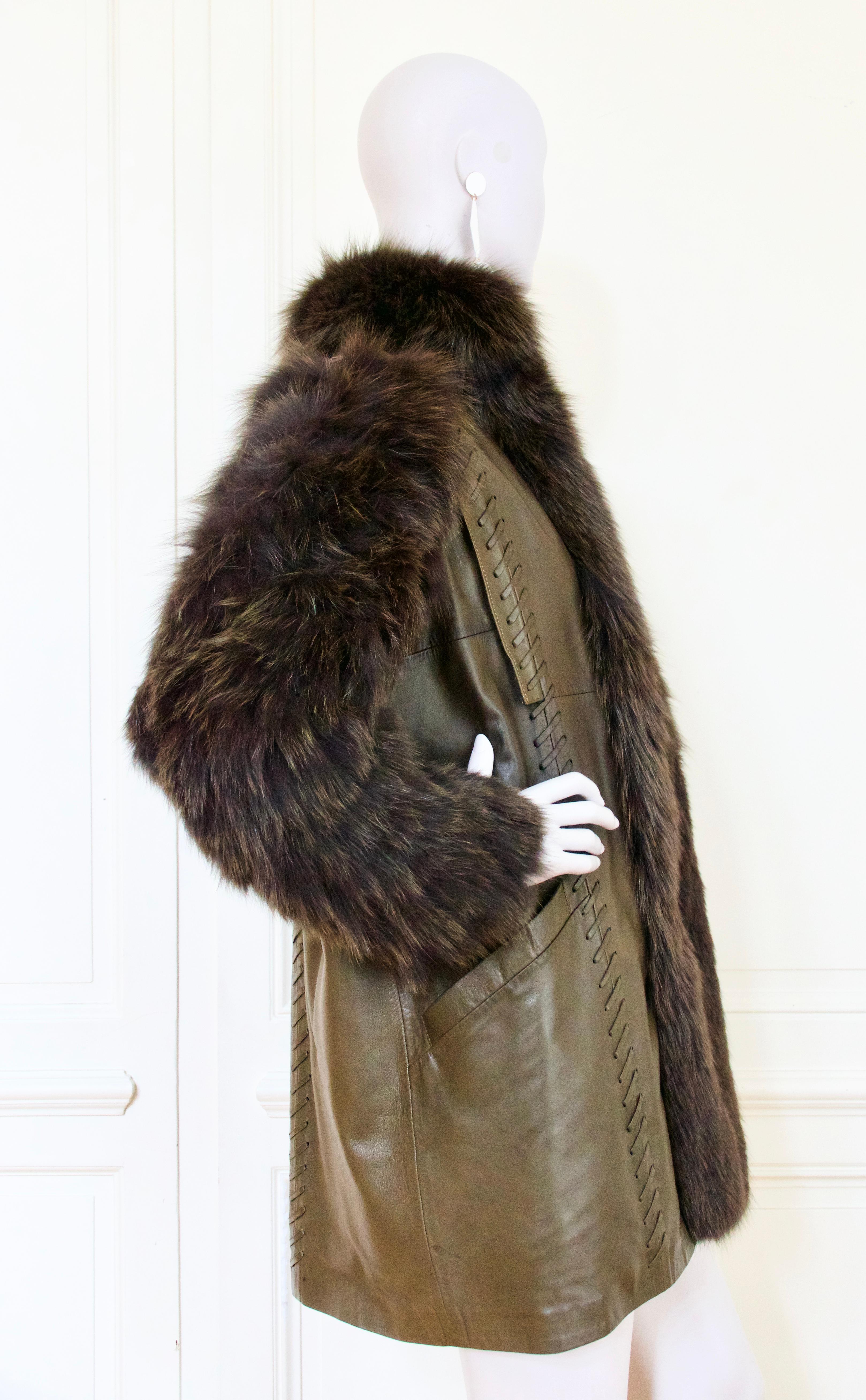 Révillon Boutique, Manteau de fourrure, Début des années 2000 en vente 3