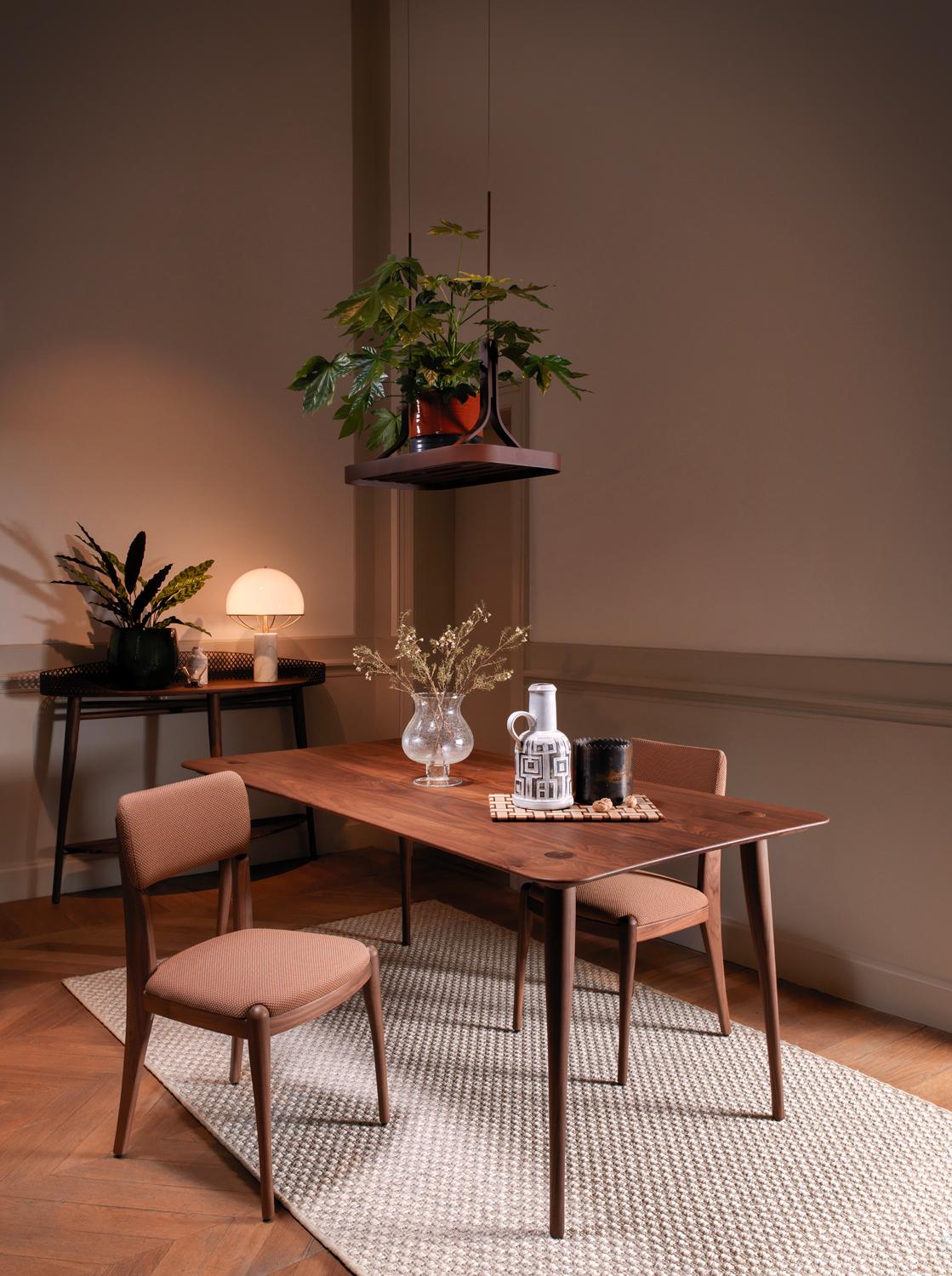 XXIe siècle et contemporain Revised Lewes - table de salle à manger en noyer massif - rectangle 240x95cm en vente