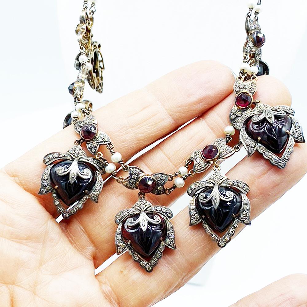 Revival Heart 2 Carat Diamond & Pearl Dangle Necklace with Garnets 18 Karat In Good Condition In Laguna Hills, CA