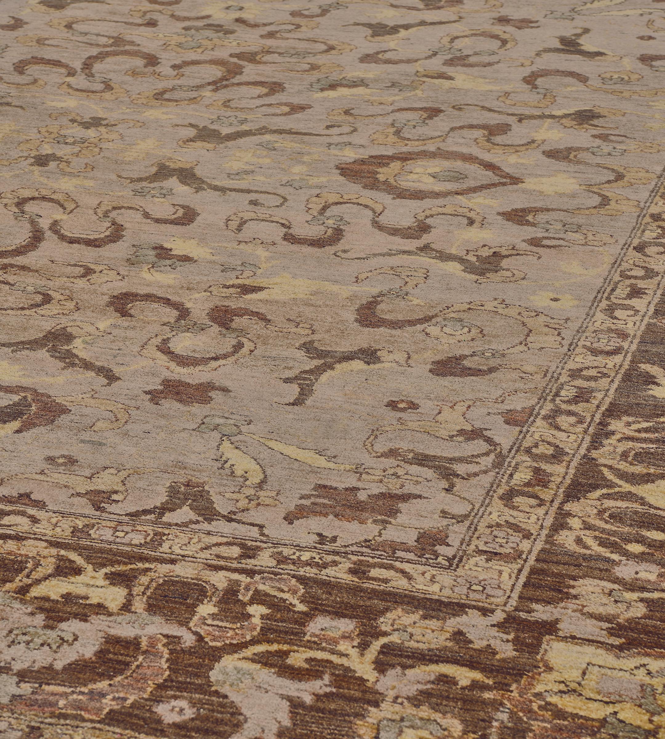 Wool Revival Transitional Agra Square Rug For Sale