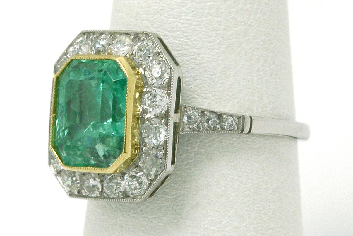 Women's Art Deco Style 3 Carat Colombian Emerald and Diamond Engagement Ring Octagon