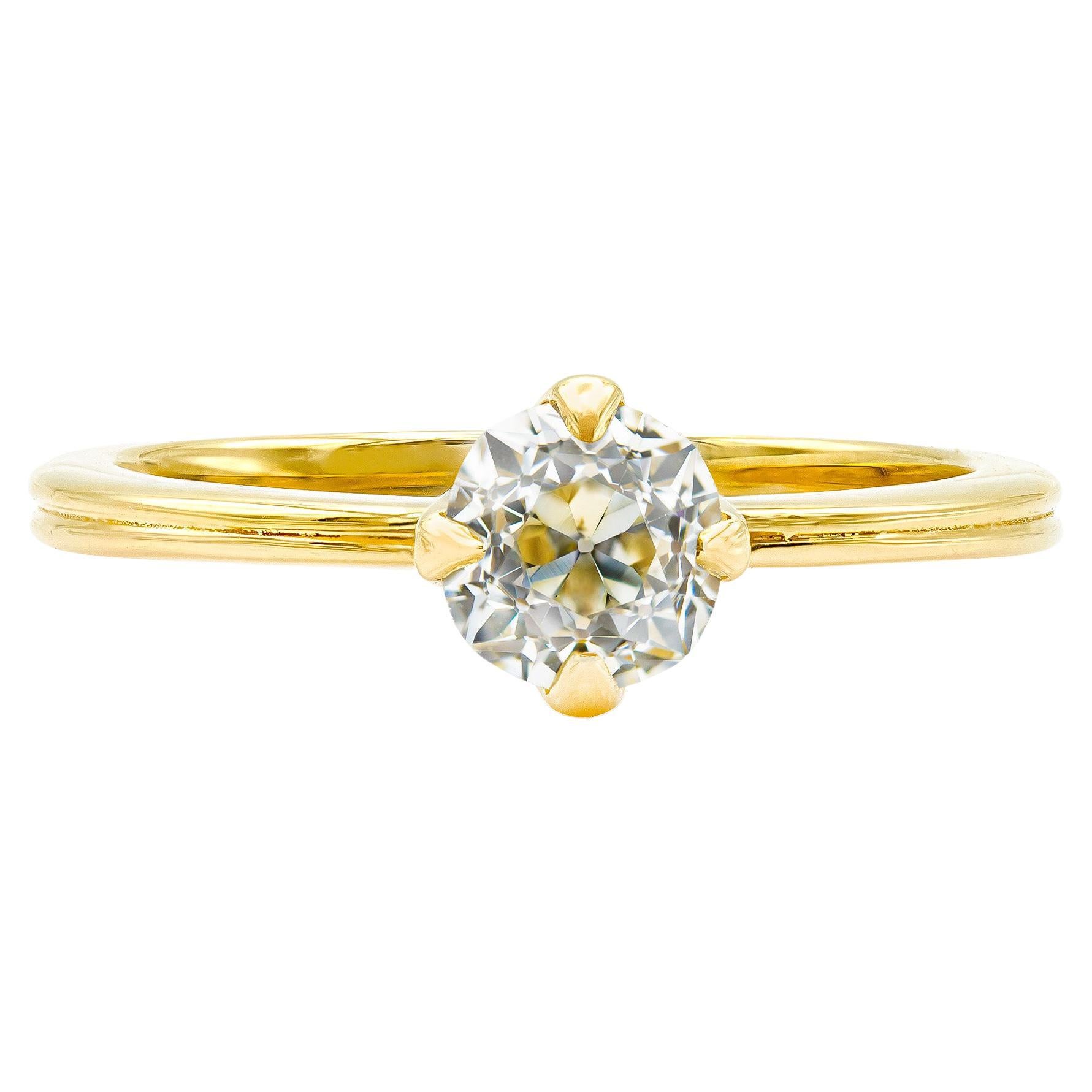 REVIVE GIA 0.70ct. Solitaire Four Prong Engagement Ring K SI1 in 18k Yellow Gold For Sale