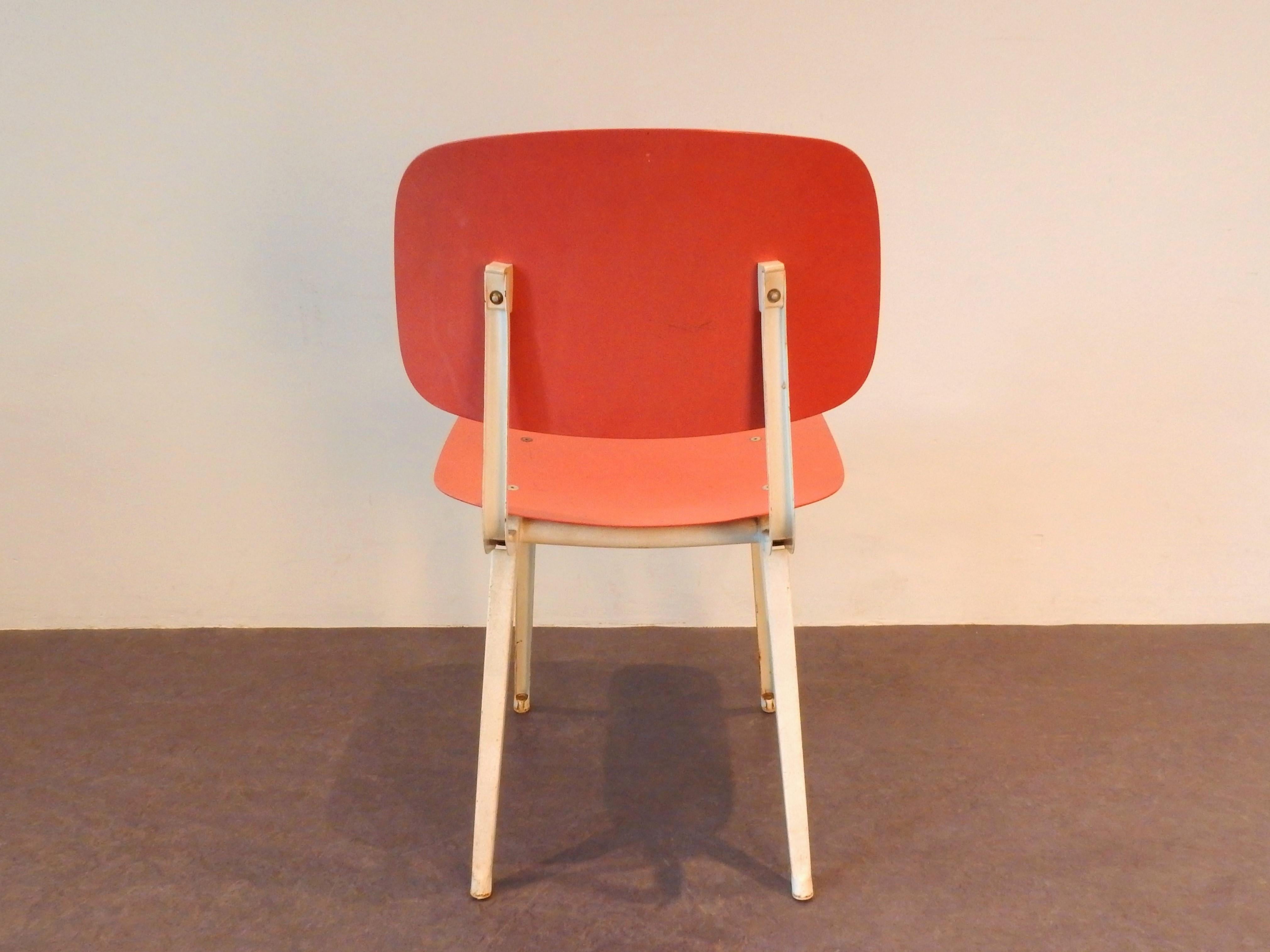 Mid-Century Modern 'Revolt' Chair by Friso Kramer for Ahrend de Cirkel, the Netherlands, 1953 For Sale